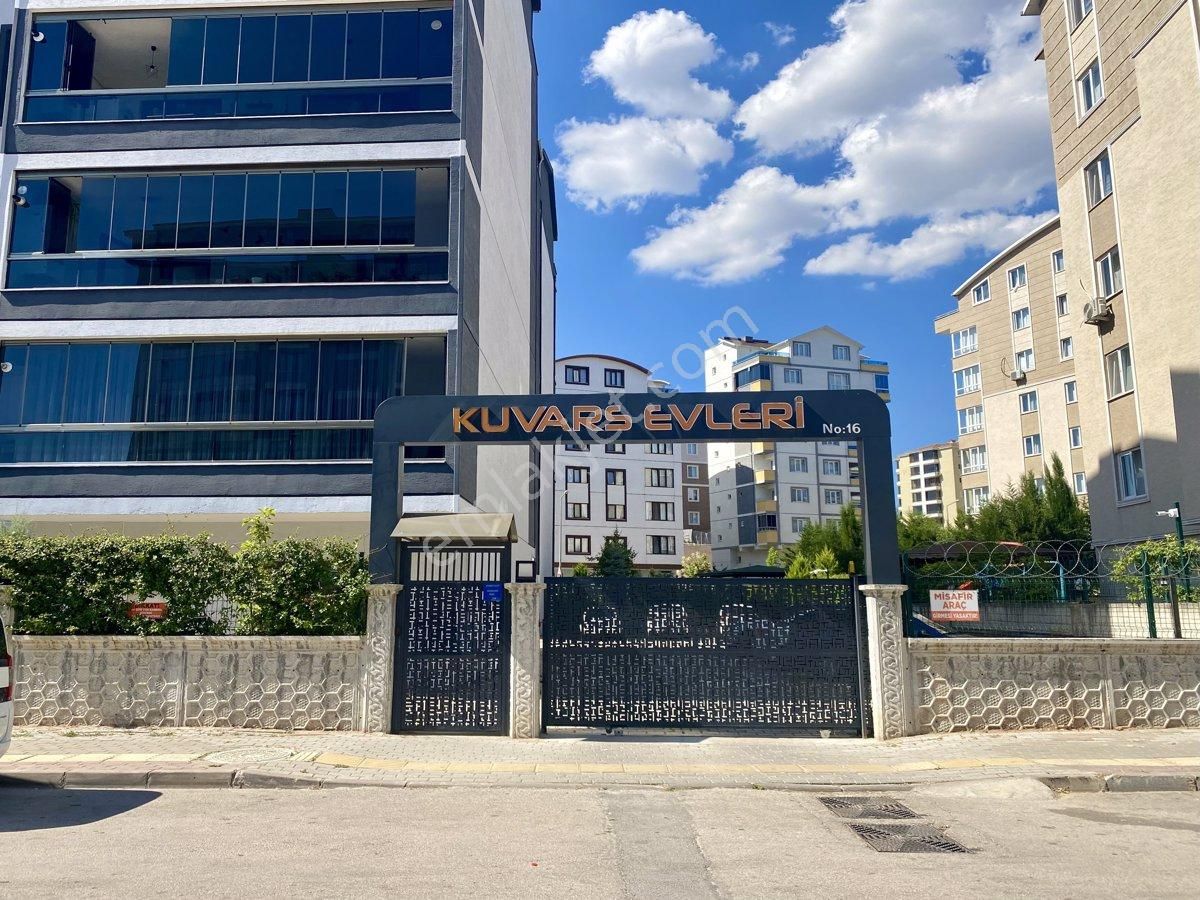 Osmangazi Güneştepe Satılık Daire REMAX BEYAZ GÜNEŞTEPE KUVARS EVLERİ 4+1 DUBLEKS