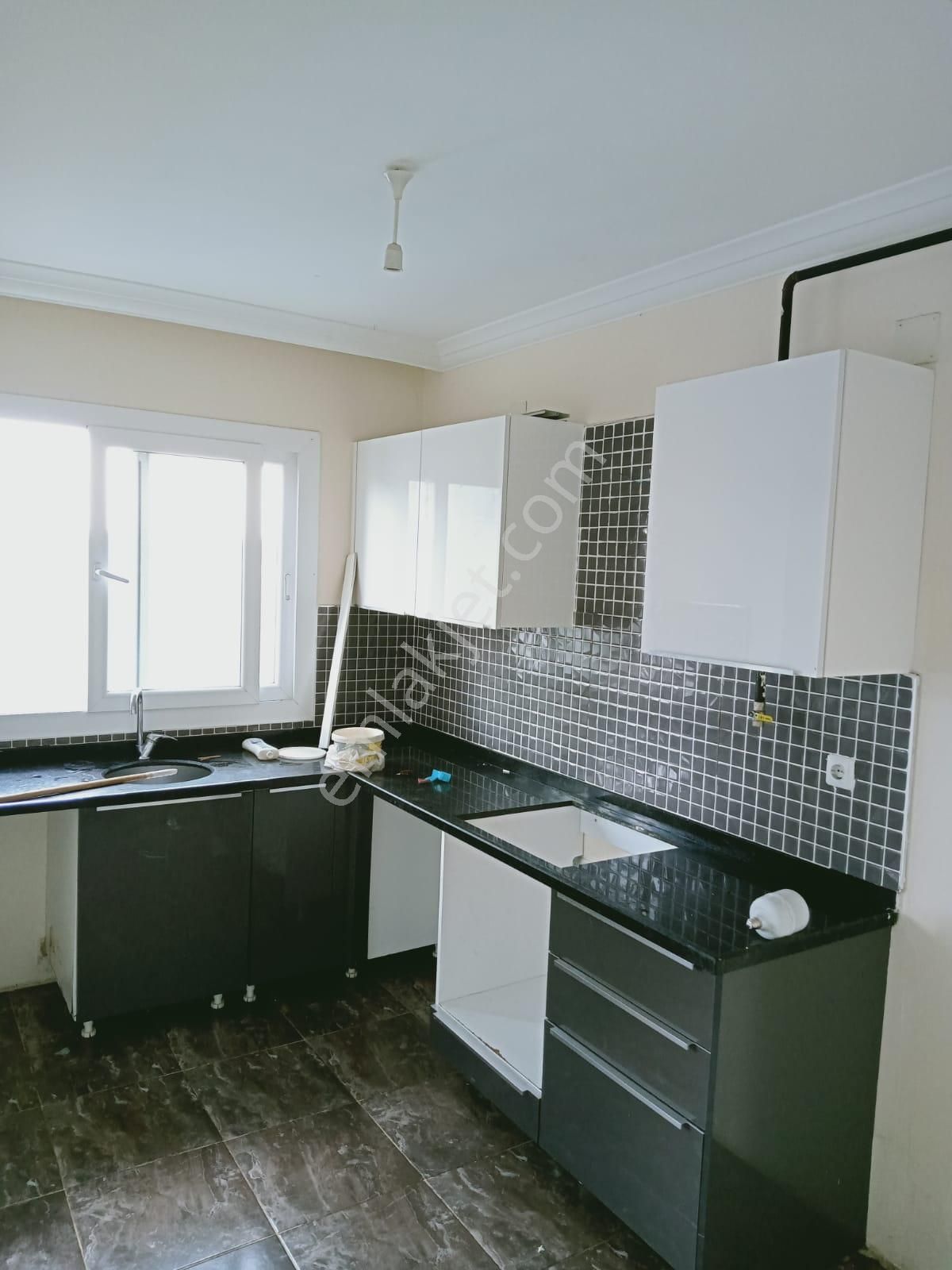 Adana Sarıçam Marmaraya Yakın Kiralık Daire  BİRLİK GAYRİMENKUL DEN SARIÇAM OSMANGAZİ DE 2+1 KAPALI MUTFAK CAM BALKONLU CAZİP KİRALIK DAİRE