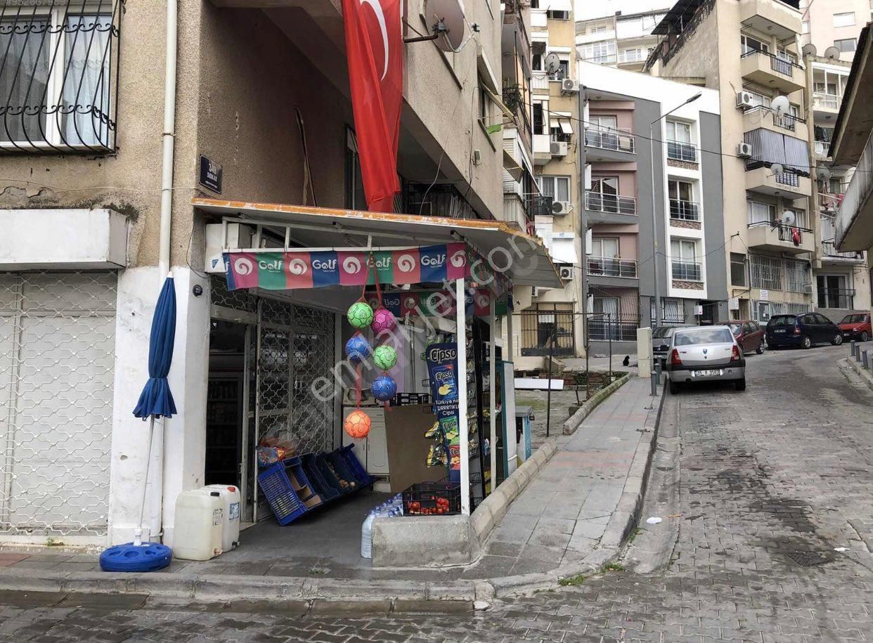 İzmir Konak Kiralık Dükkan & Mağaza Kiralık Wc’li Köşe Dükkan
