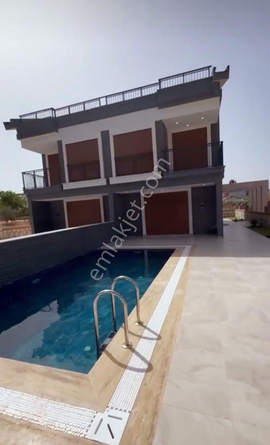 Didim Hisar Satılık Villa DENİZE VE SAĞTUR SİTESİNE YAKIN 3+1 HAVUZLU VİLLA