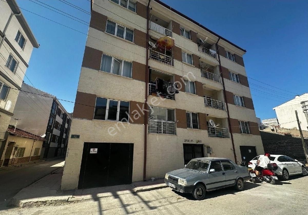 Tepebaşı Zafer Satılık Daire ZAFER MAH. SATILIK 2+1 FIRSAT DAİRE