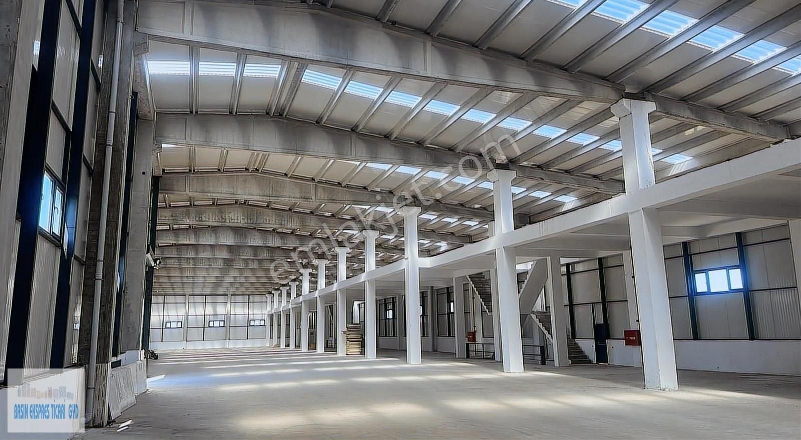 Kapaklı Karaağaç OSB Kiralık Depo Sulyapıdan 8000 M2 Fabrika İmalat Ve Depolamaya Uygun