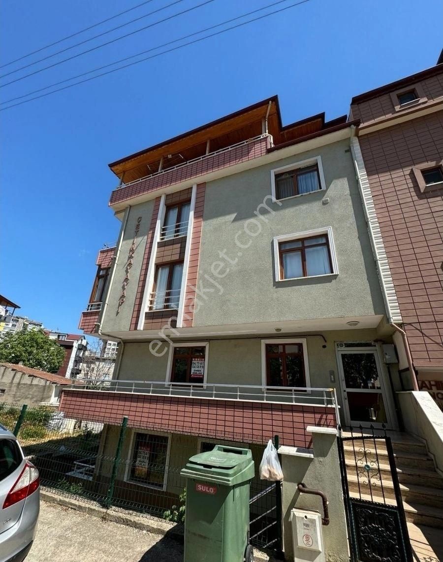 Körfez Yavuz Sultan Selim Kiralık Daire YAVUZ SULTAN SELİM MAH.DE 3+1 BAHÇE DUBLEKSİ KİRALIK DAİRE EMEK EMLAKTAN K-2694