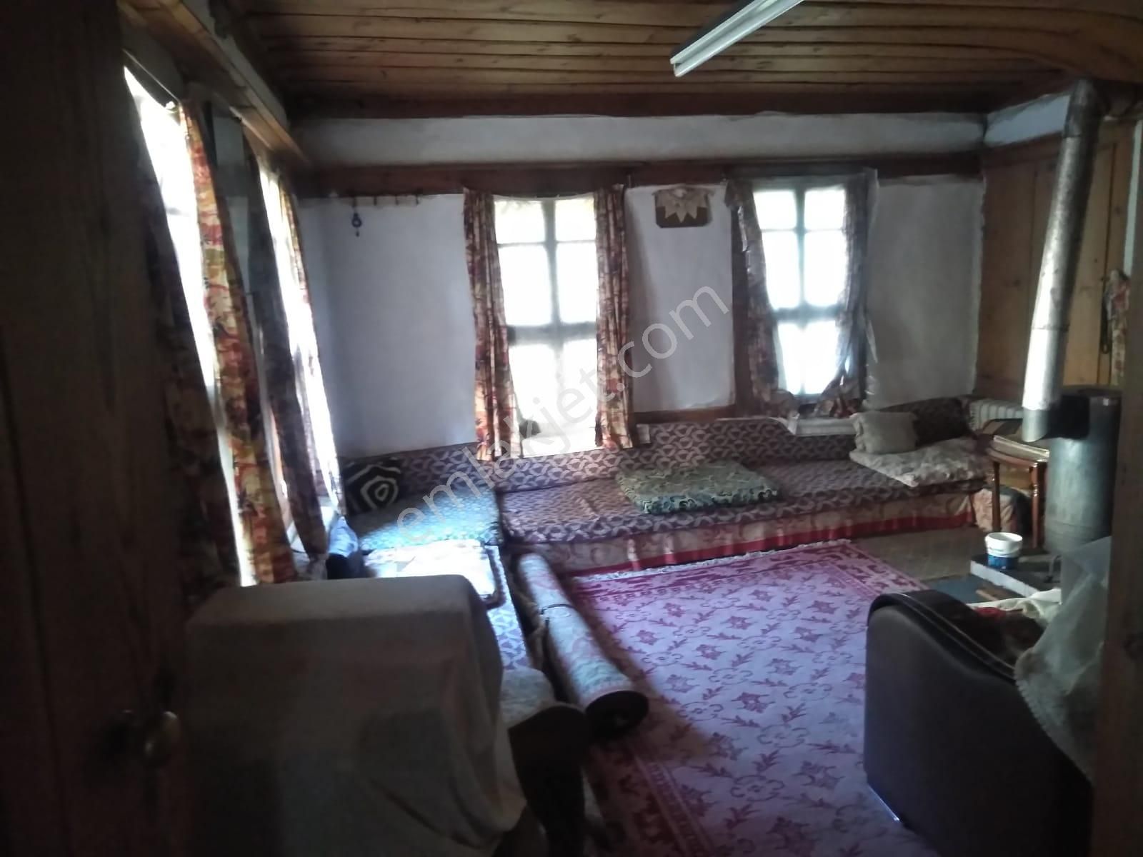 Mudurnu Hızırfakı Mh.de Satılık Konak - Görsel 8