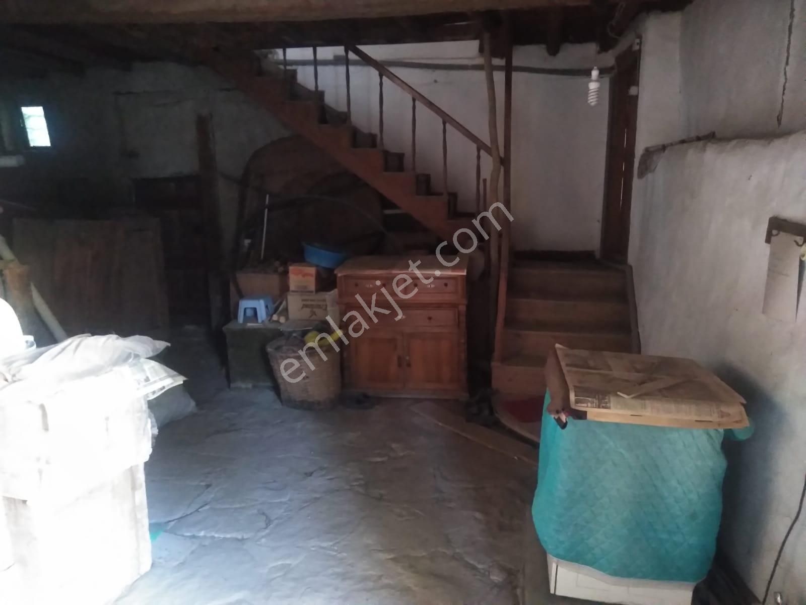 Mudurnu Hızırfakı Mh.de Satılık Konak - Görsel 11