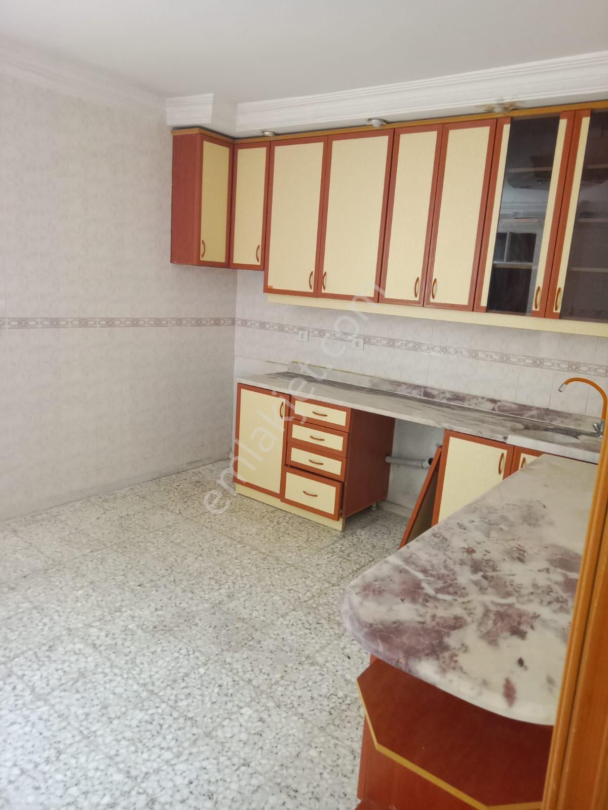 Seyhan Yeşilyurt Kiralık Daire BARAJYOLU İBOOSMANDA 2+1 KİRALIK DAİRE