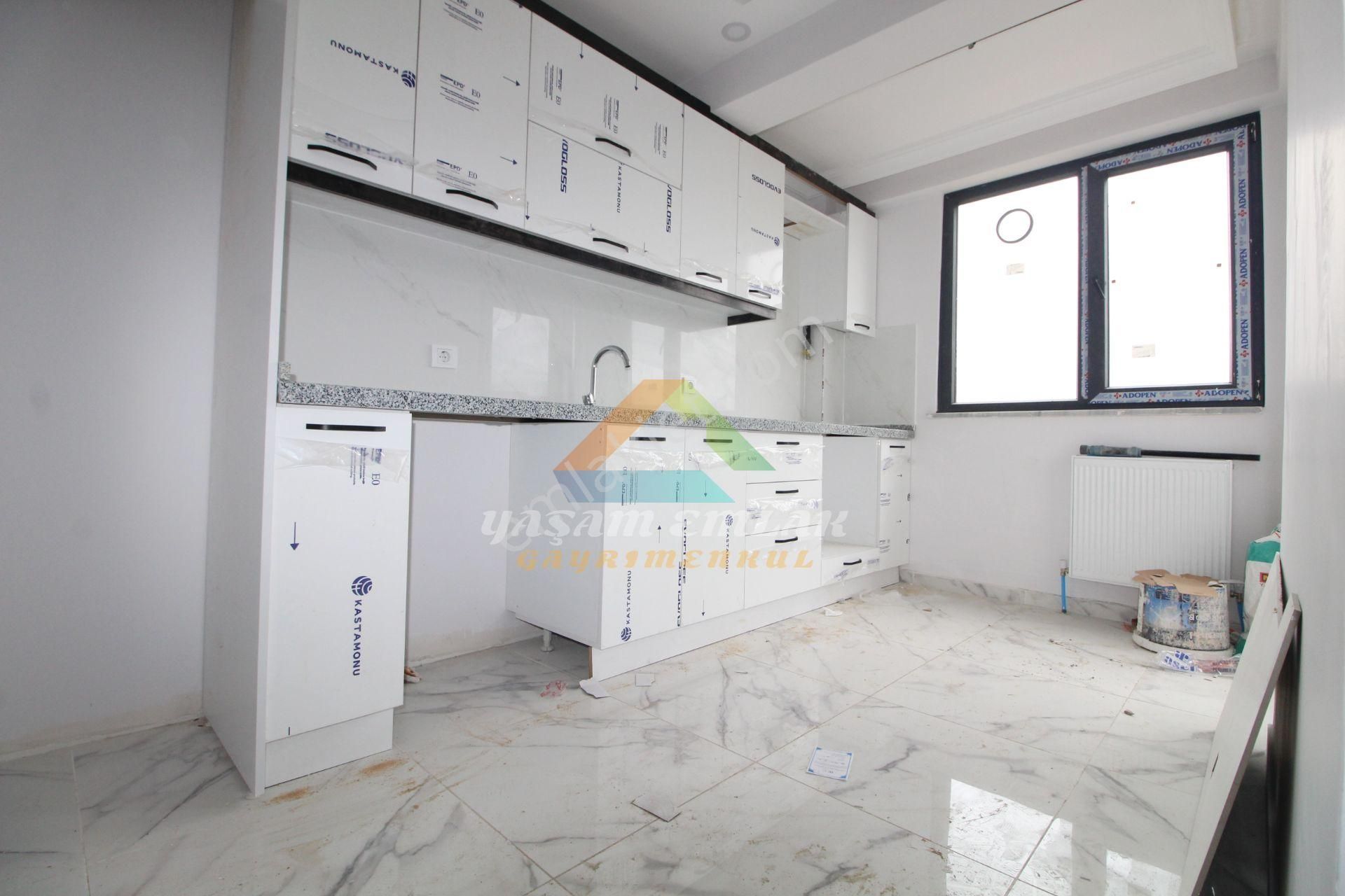 Sultanbeyli Orhangazi Satılık Daire  YAŞAM'DAN ORHANGAZİ'DE E.BANYOLU YÜKSEK GİRİŞ 2+1 SATILIK DAİRE