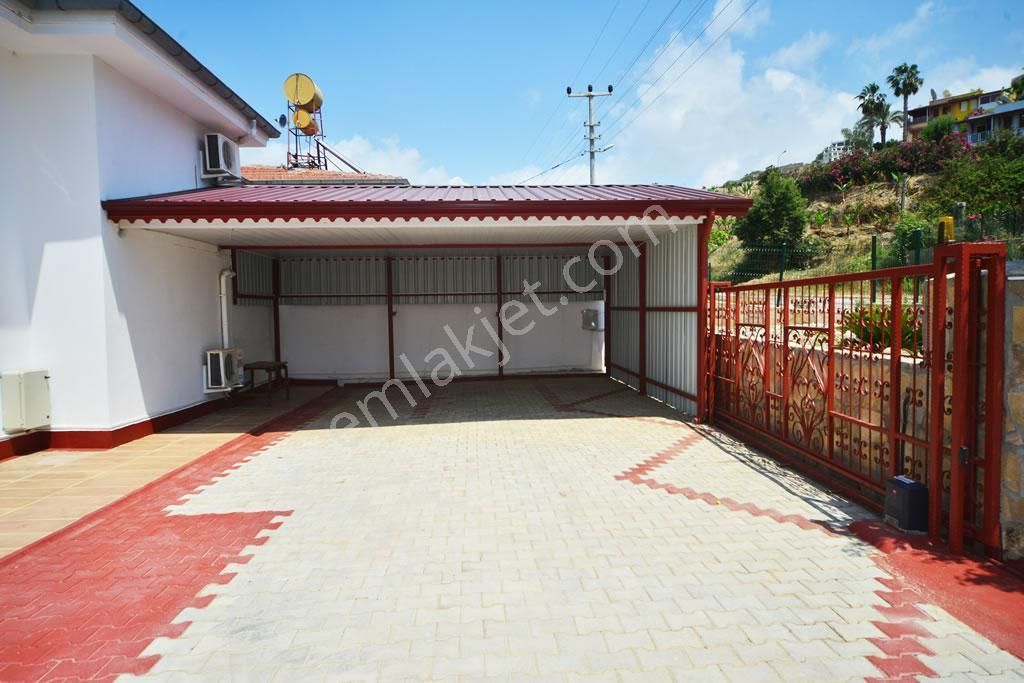 Alanya Kargıcak Satılık Villa  KARGICAK SATILIK VİLLA 5+3 EŞYALI ALANYA Müstakil Triplex VİLLA OKEAS