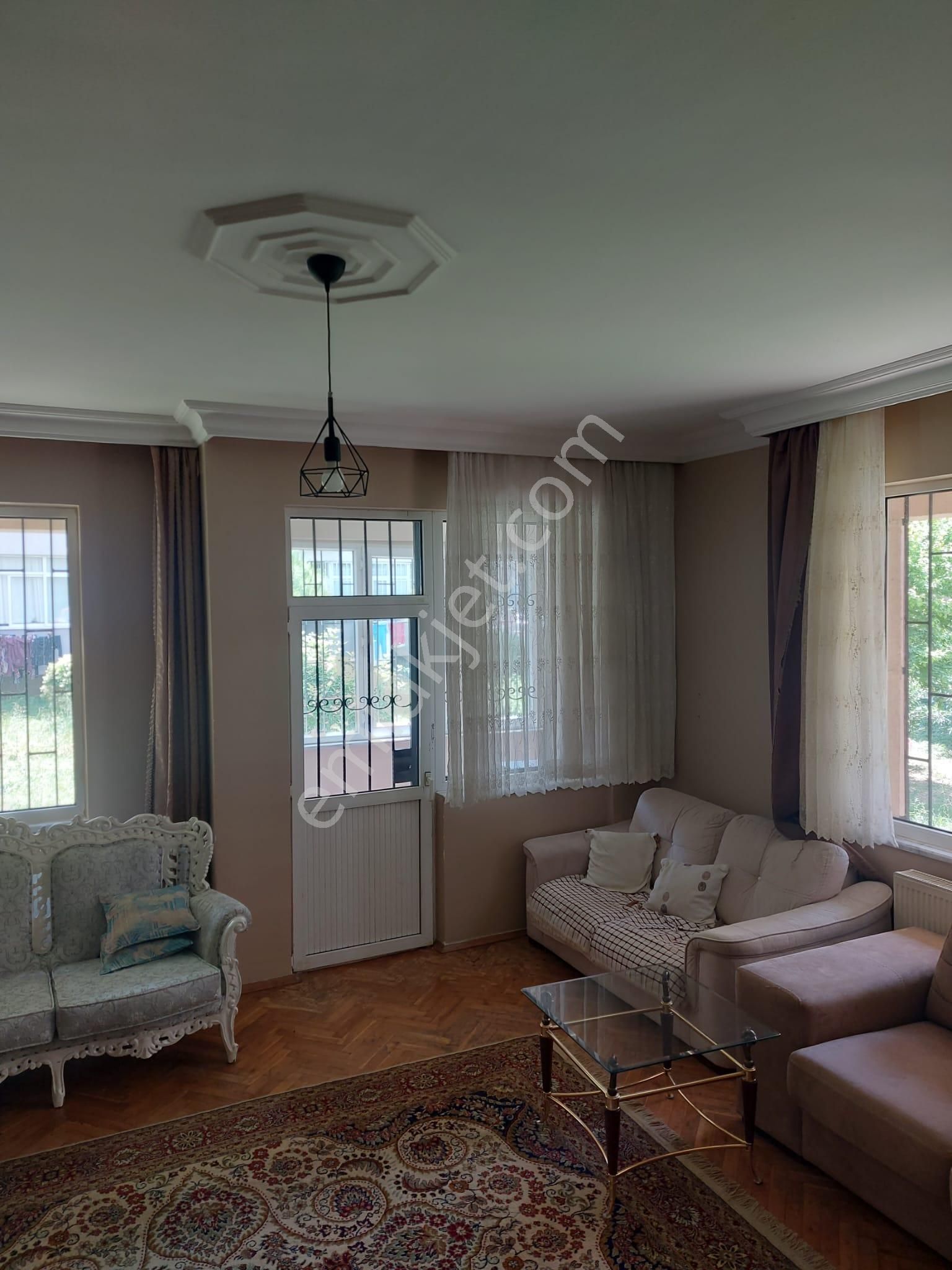 Büyükçekmece Fatih Hastaneye Yakın Kiralık Daire ISTANBUL BÜYÜKÇEKMECE DE AYLIK 2+1 KIRALIK DAİRE