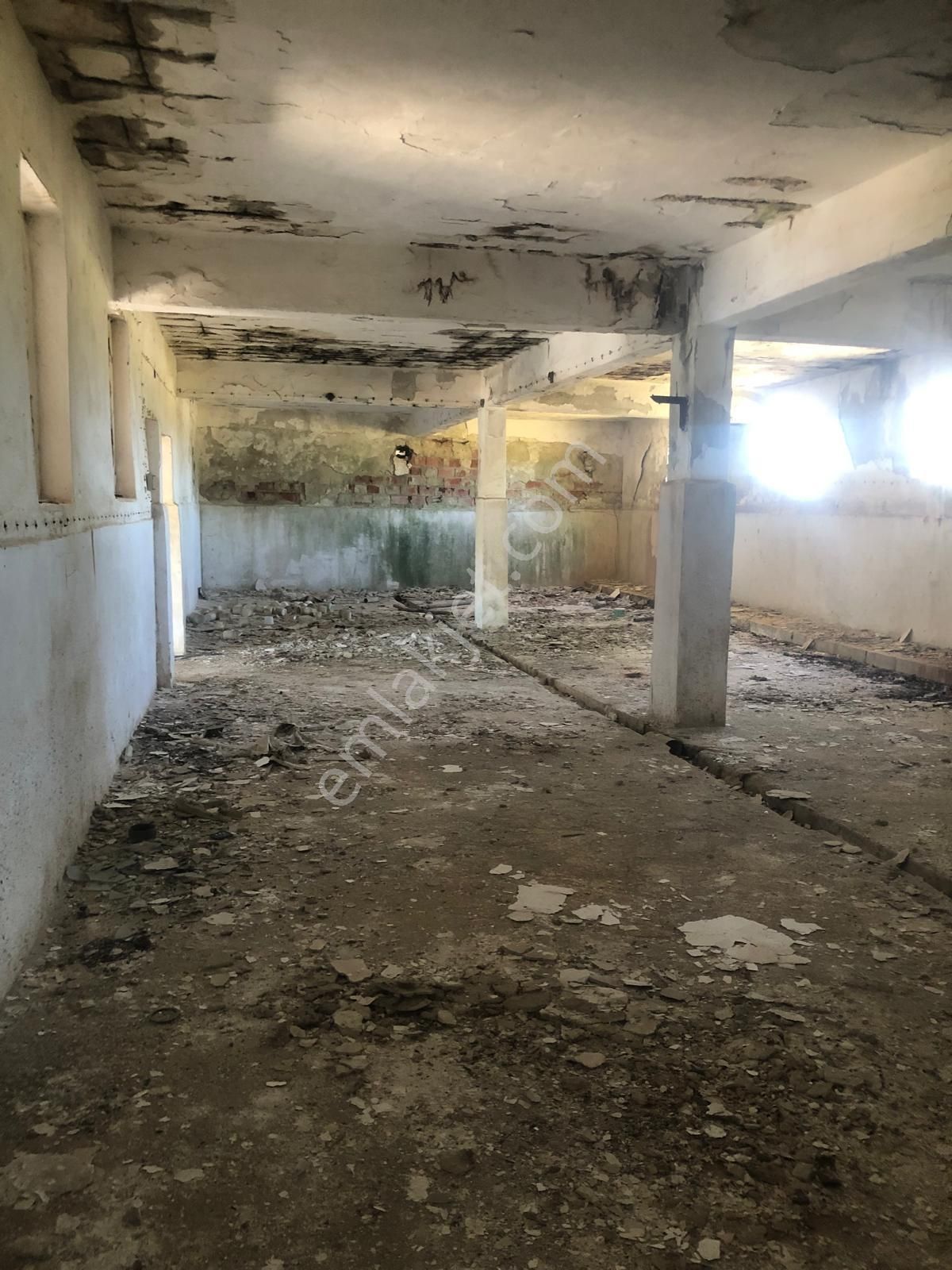 Uzunköprü Çöpköy Mahallesinde Satılık Mandıra - Görsel 33