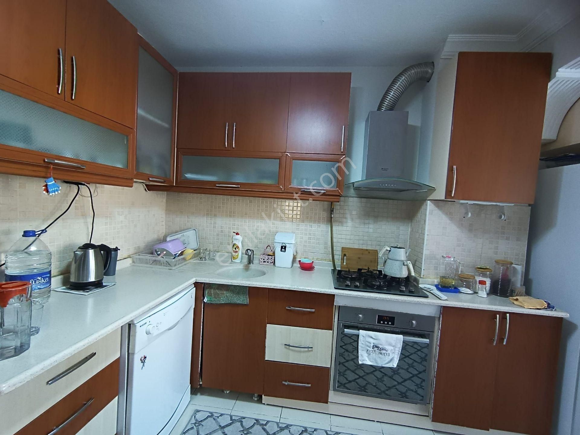 Tepebaşı Uluönder Kiralık Daire  SSK BLOKLARINDA GENİŞ VE BAKIMLI 3+1 DAİREMİZ KİRALIK