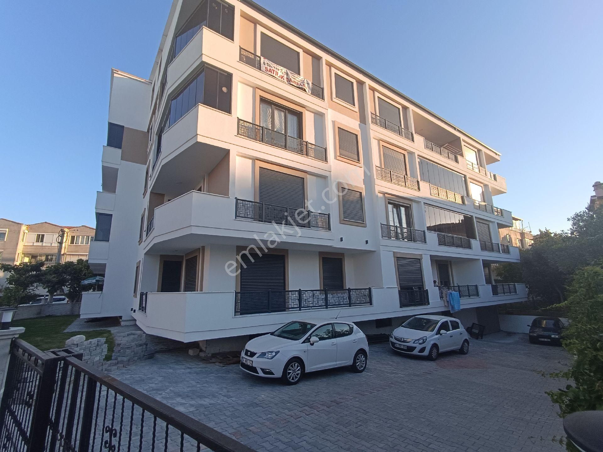 Ayvalık Küçükköy Satılık Daire SARIMSAKLI'DA GİRİŞ KATI 2+1 SIFIR DAİRE