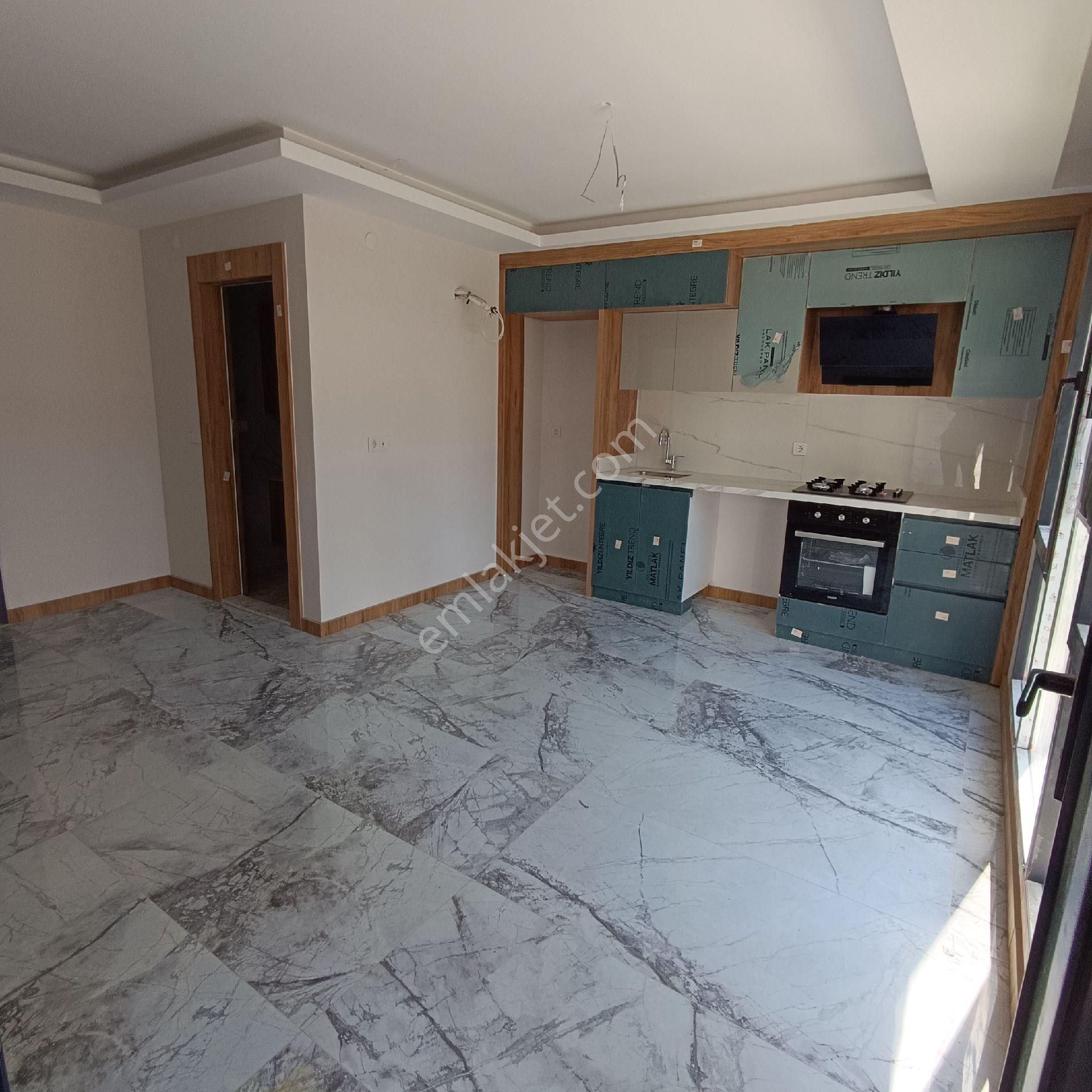 Ayvalık Küçükköy Satılık Daire PLAJA 50M SIFIR 1+1 DAİRE