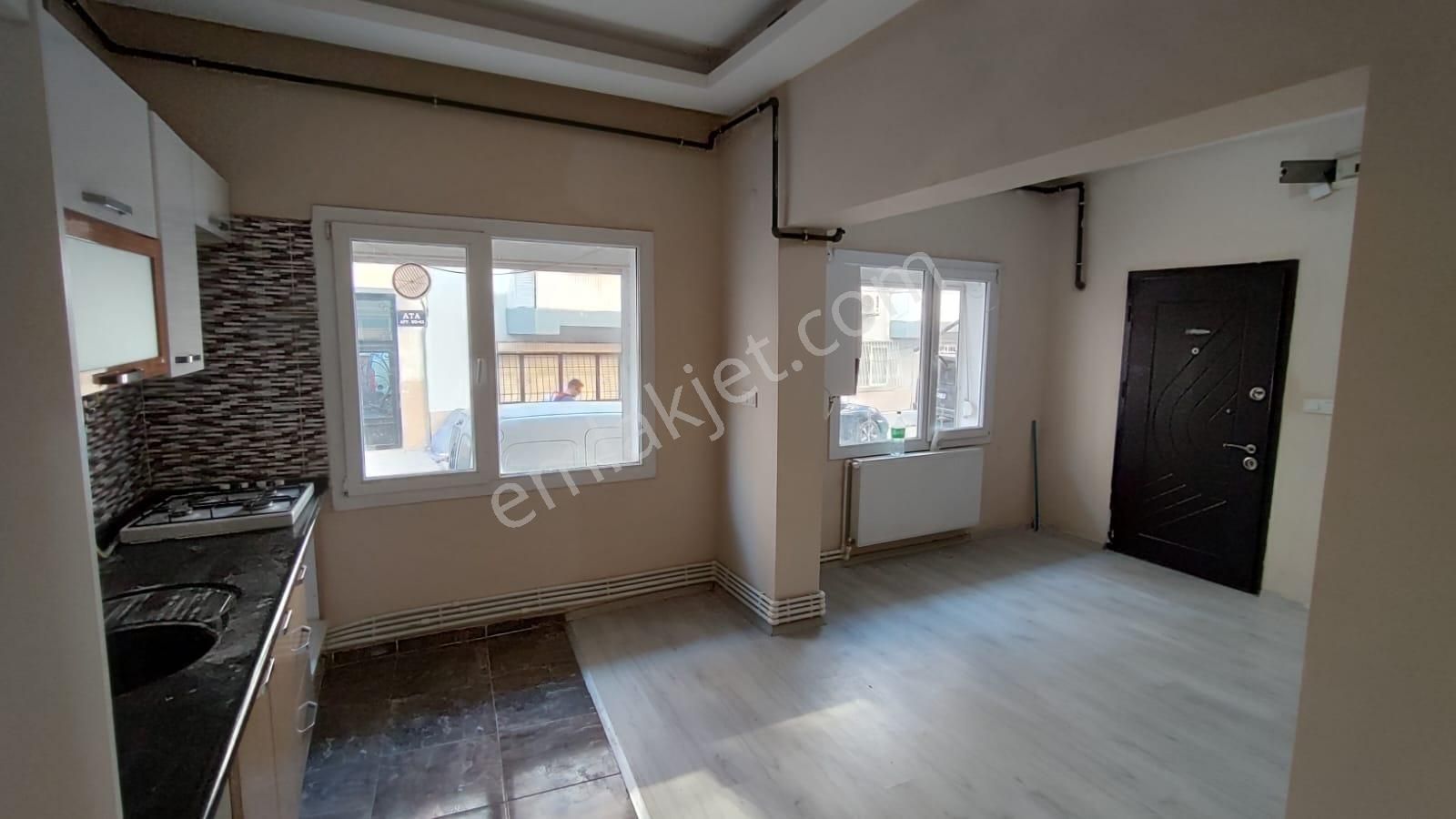 Balçova Eğitim Satılık Daire  EĞİTİM MAHALLESİNDE UYGUN FİYATA 80 M2 2+1 YÜKSEK GİRİŞ