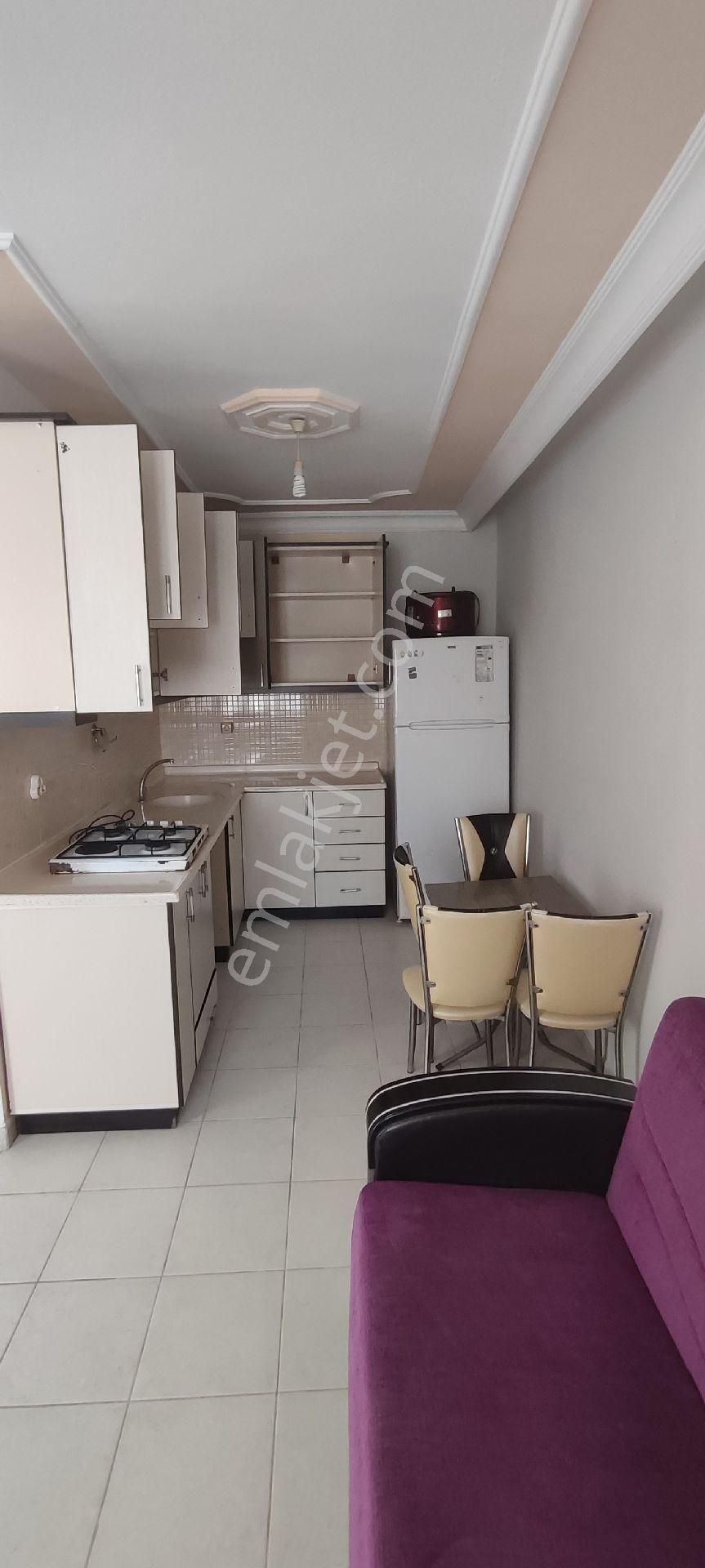 Karataş Yeni Kiralık Daire Merkezi Konumda  Eşyalı Yıllık Kiralik