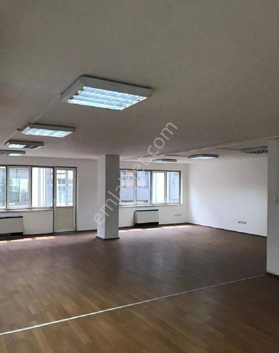 Sarıyer Maslak Kiralık Ofis Sarıyer Maslak Noramin Plaza'da Kiralık 340 m2 Ofis