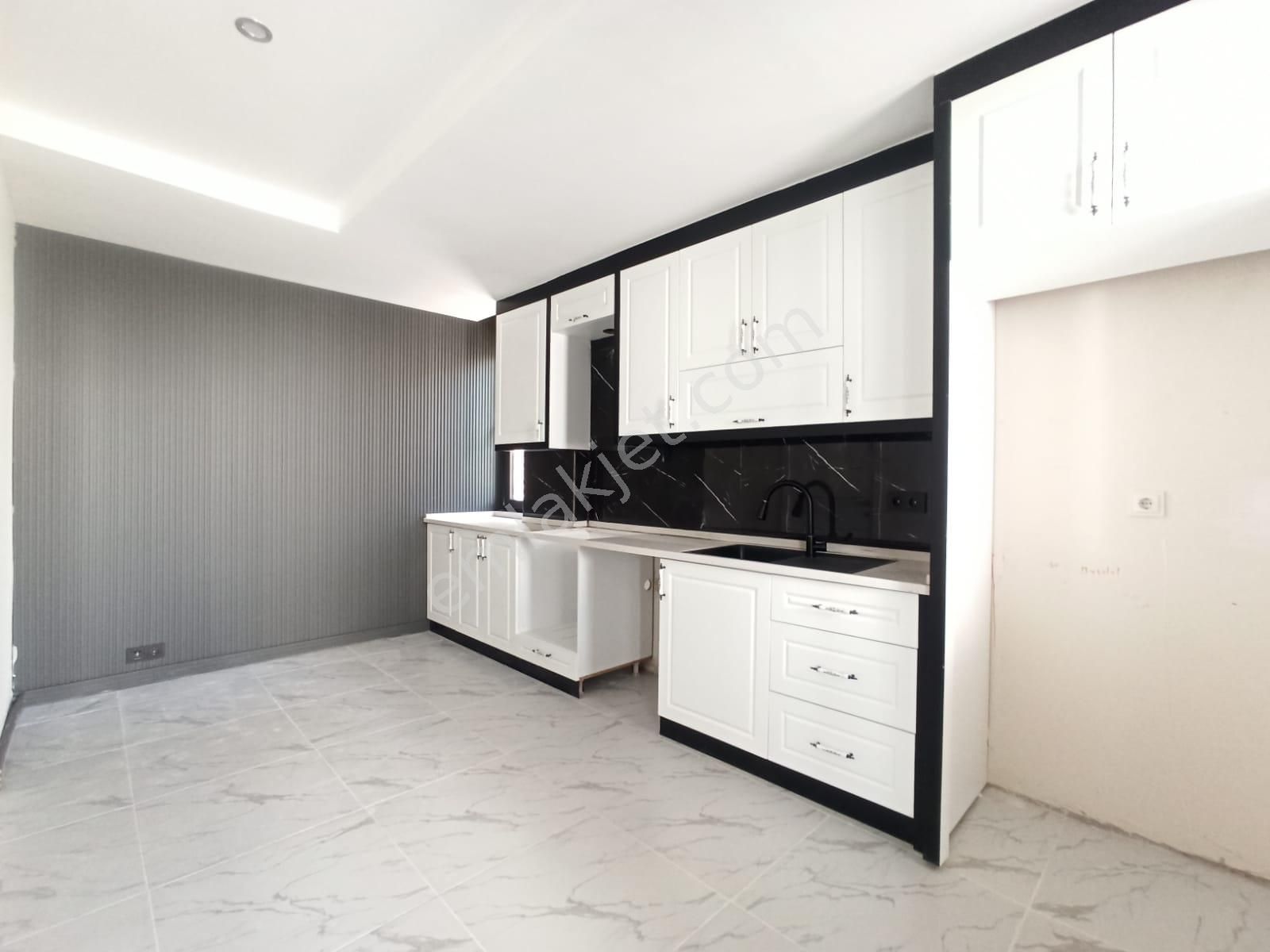 Merkezefendi Şemikler Satılık Daire  Denizli Şemikler 4+1 200 m2 kullanışlı sıfır satılık dubleks daire