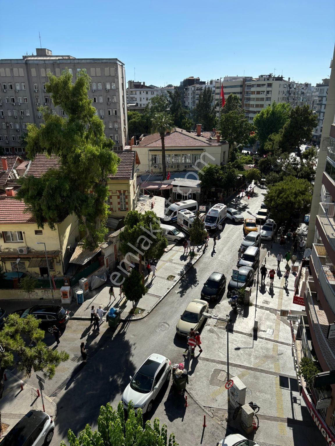 Alsancak Devlet Hastanesi Acil Karşısı Köşe Kiralık Büro - Görsel 9