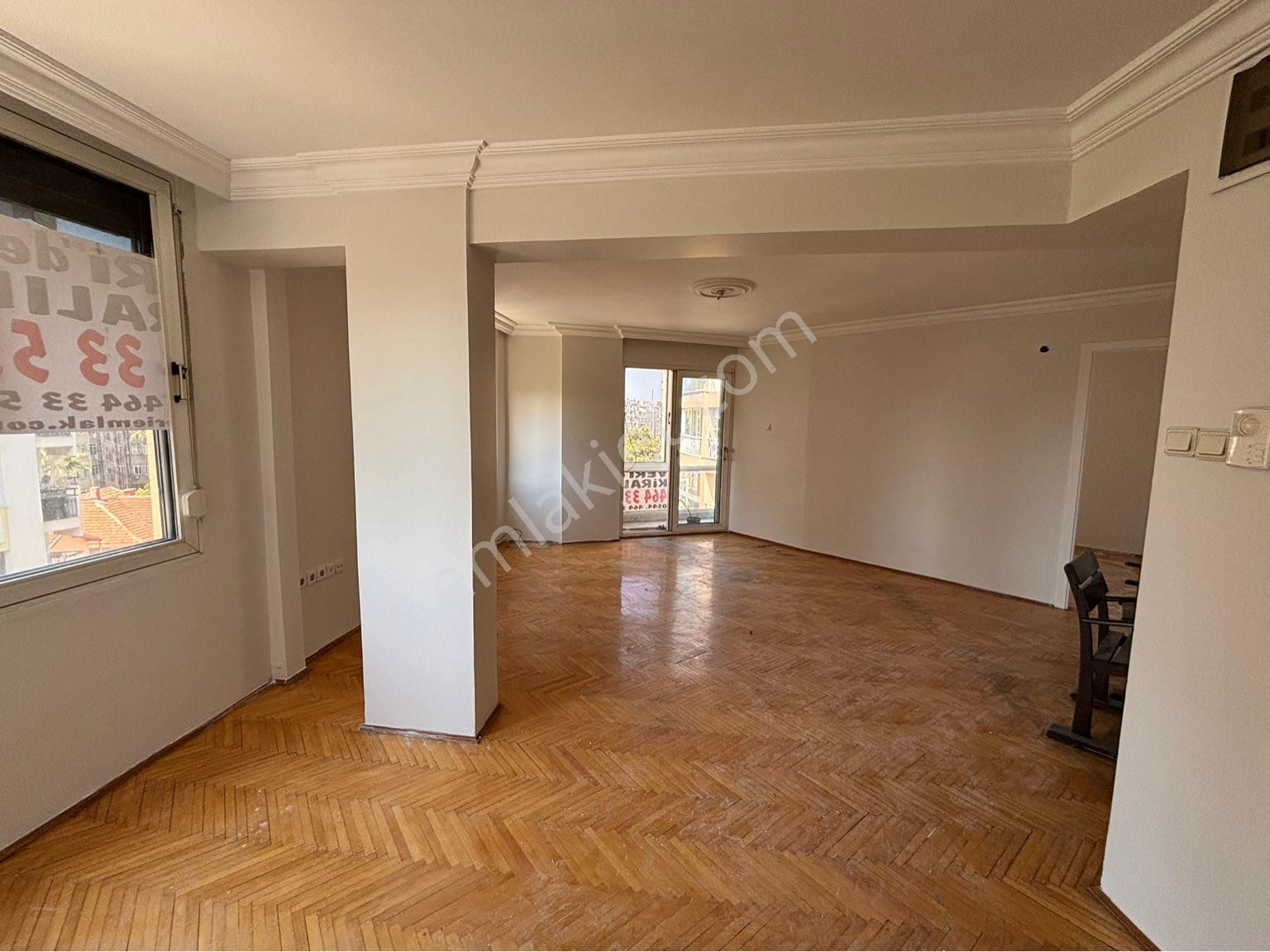 Alsancak Devlet Hastanesi Acil Karşısı Köşe Kiralık Büro - Görsel 6