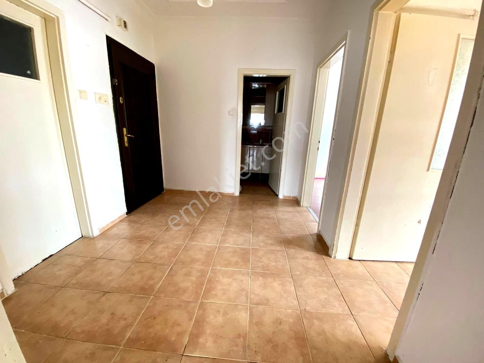 Uzman Emlak'dan Keçiören İncirli Mh'de Katta Manzaralı Güney-batı Cepheli 3+1 Daire - Görsel 20