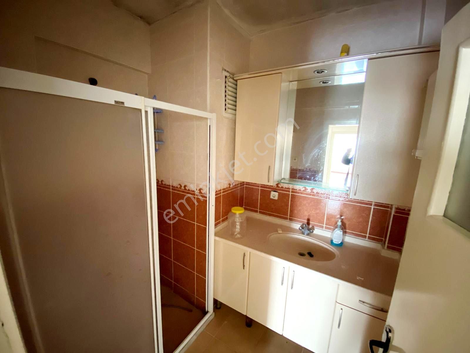 Uzman Emlak'dan Keçiören İncirli Mh'de Katta Manzaralı Güney-batı Cepheli 3+1 Daire - Görsel 16