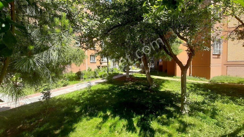 Küçükçekmece Atakent Site İçerisinde Kiralık Daire  Atakent 3.Etap 560  Ada da Arakat  3+1 110m2 Kiralık Daire