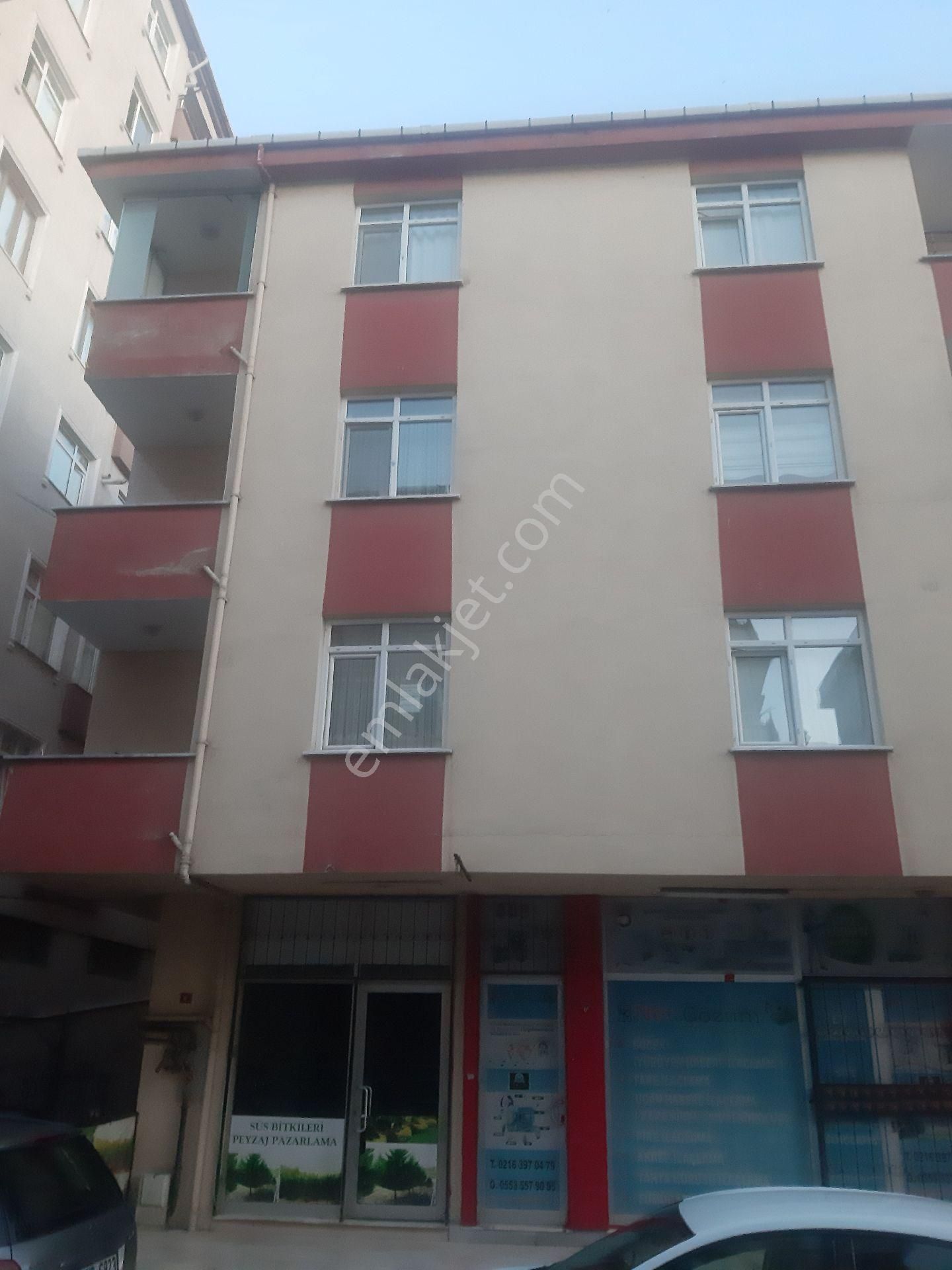 Pendik Fevzi Çakmak Satılık Daire  Pendik Fevzi Çakmak Mahalesinde 120 M2 Doğalgaz Kombili 1, Kat 3+1  Satılık Daire