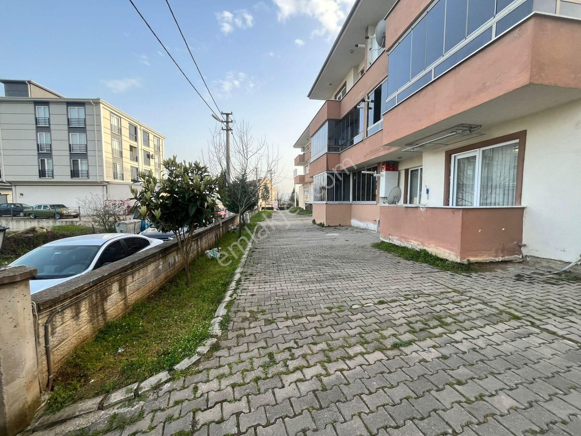 Serdivan Beşköprü Satılık Daire  BEŞKÖPRÜ'DE MERKEZİ KONUMDA 3+1 DAİRE