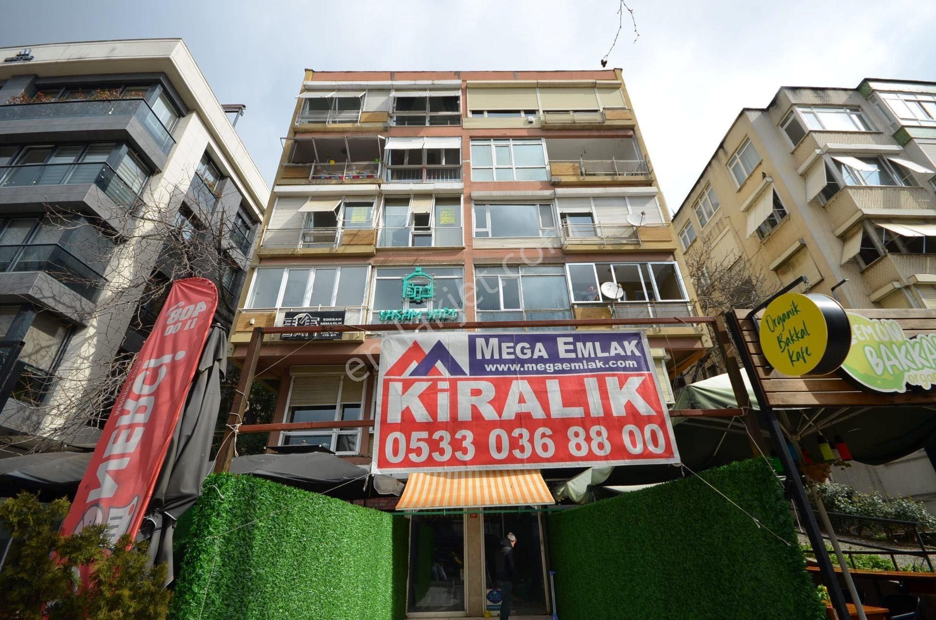 İstanbul Kadıköy Kiralık Dükkan & Mağaza Çiftehavuzlar Bağdat Caddesi Üzerinde Kiralık Dükkan