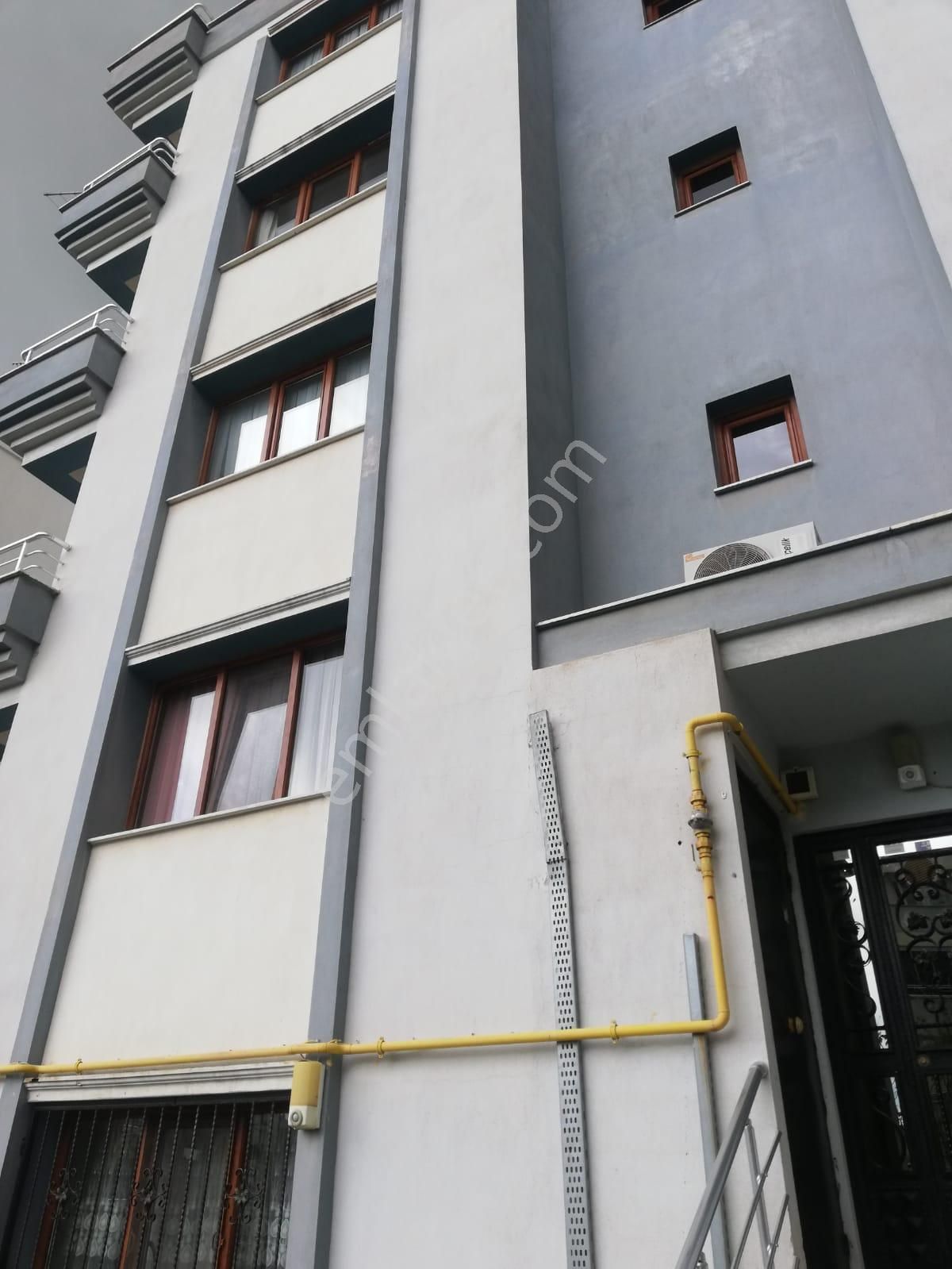 Aliağa Yeni Satılık Daire  ONYIL GAYRİMENKUL ALİAĞA YENİ MAH.SAMURLU CAD.3+1 SATILIK DAİRE