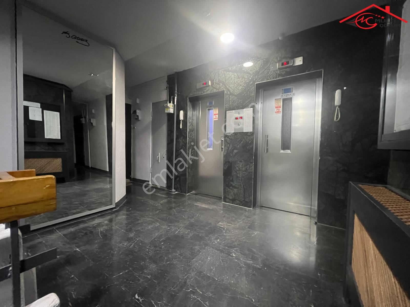 Ataköy 5. Kısım A Blokta Satılık 3+1 Daire Çarşı Yanı Metro Ve Marmaray Karşısı - Görsel 7