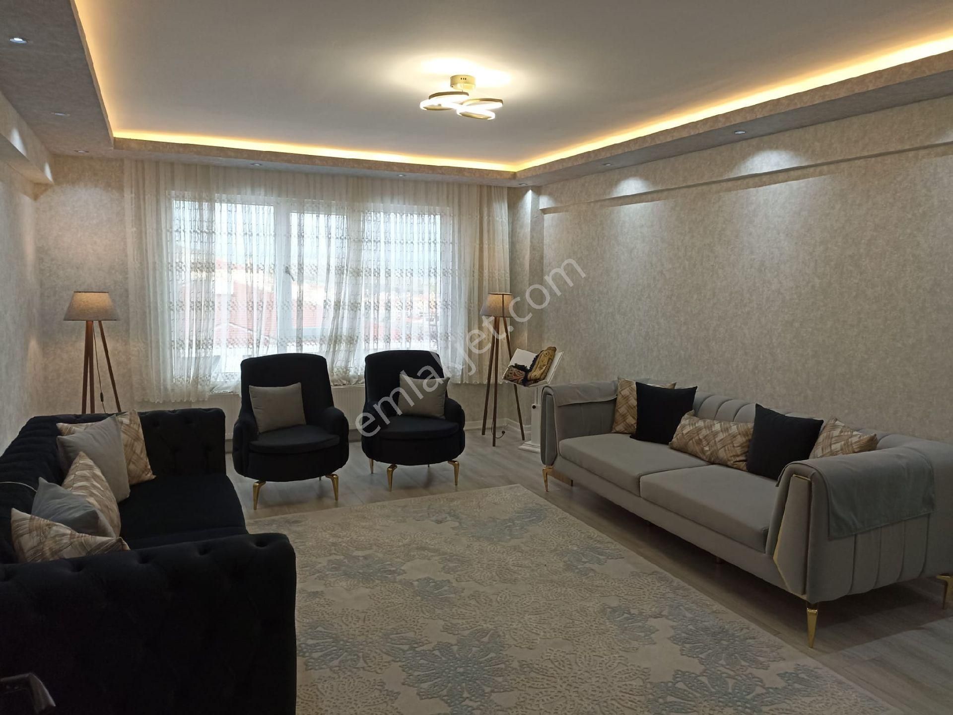 Ankara Altındağ Satılık Daire 7. KATTA İSKANLI ÖNCEPE ANKARAMANZARALI FULL+FULL 3+1