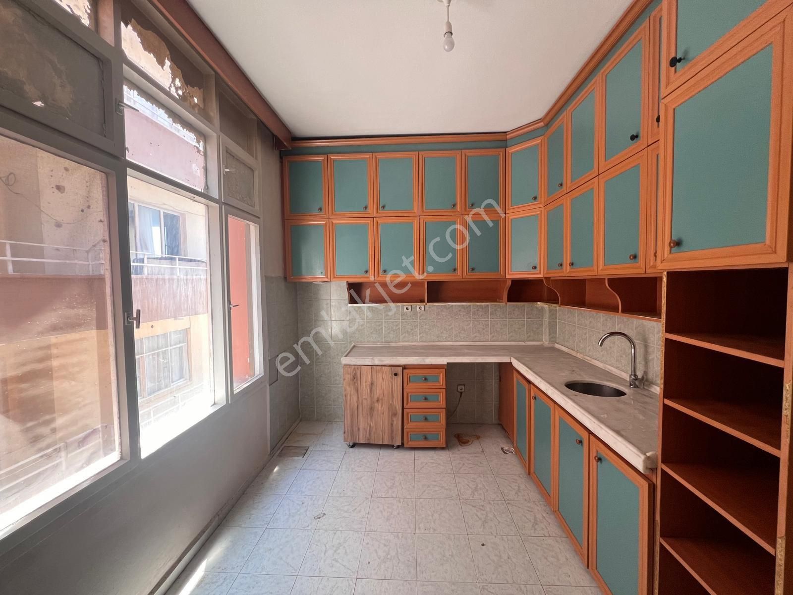 Tarsus Şehitmustafa Satılık Daire ŞEHİTMUSTAFA MAHALLESİ SATILIK DAİRE