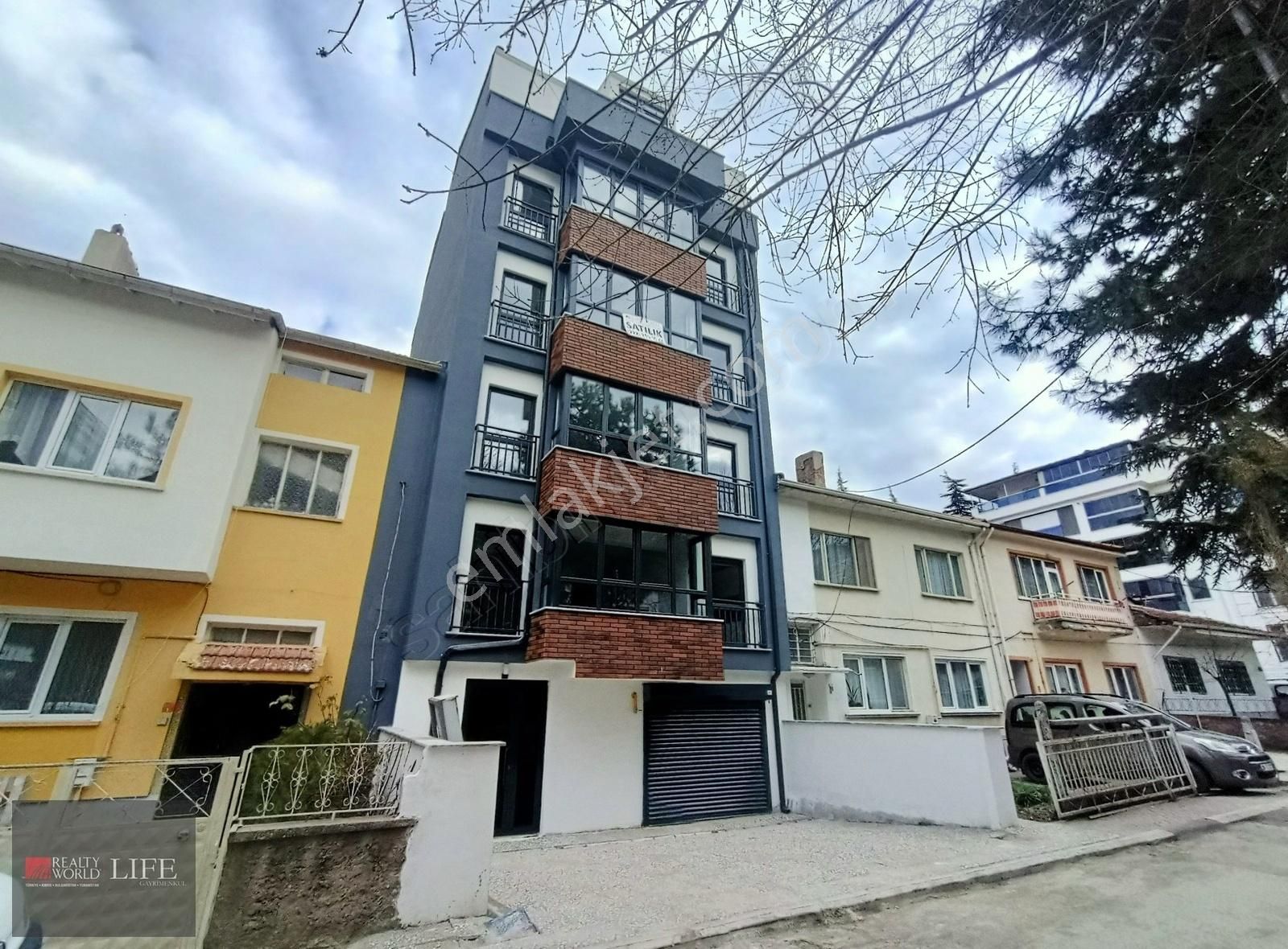 Odunpazarı Akarbaşı Satılık Daire RW LIFE / ATATÜRK BULVARI MANZARALI LÜKS DUBLEKS DAİRE