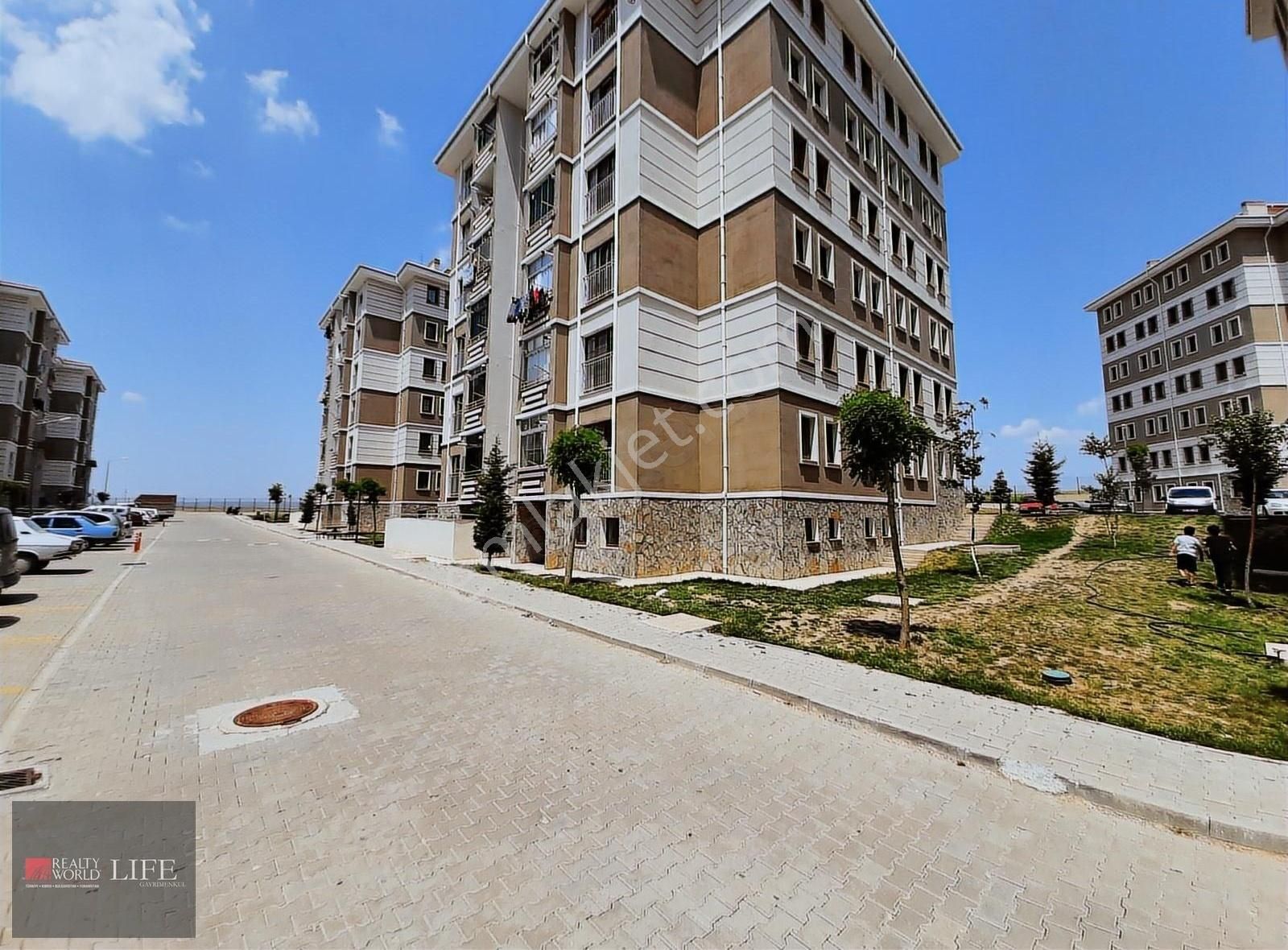 Tepebaşı Yaşamkent Satılık Daire RW LIFE/ YAŞAMKENT MH. 103 M2 GÜNEYDOĞU CEPHE 2+1 ASANSÖR 4 YAŞ