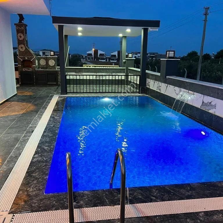 Didim Efeler Satılık Villa full konforlu bir villa 