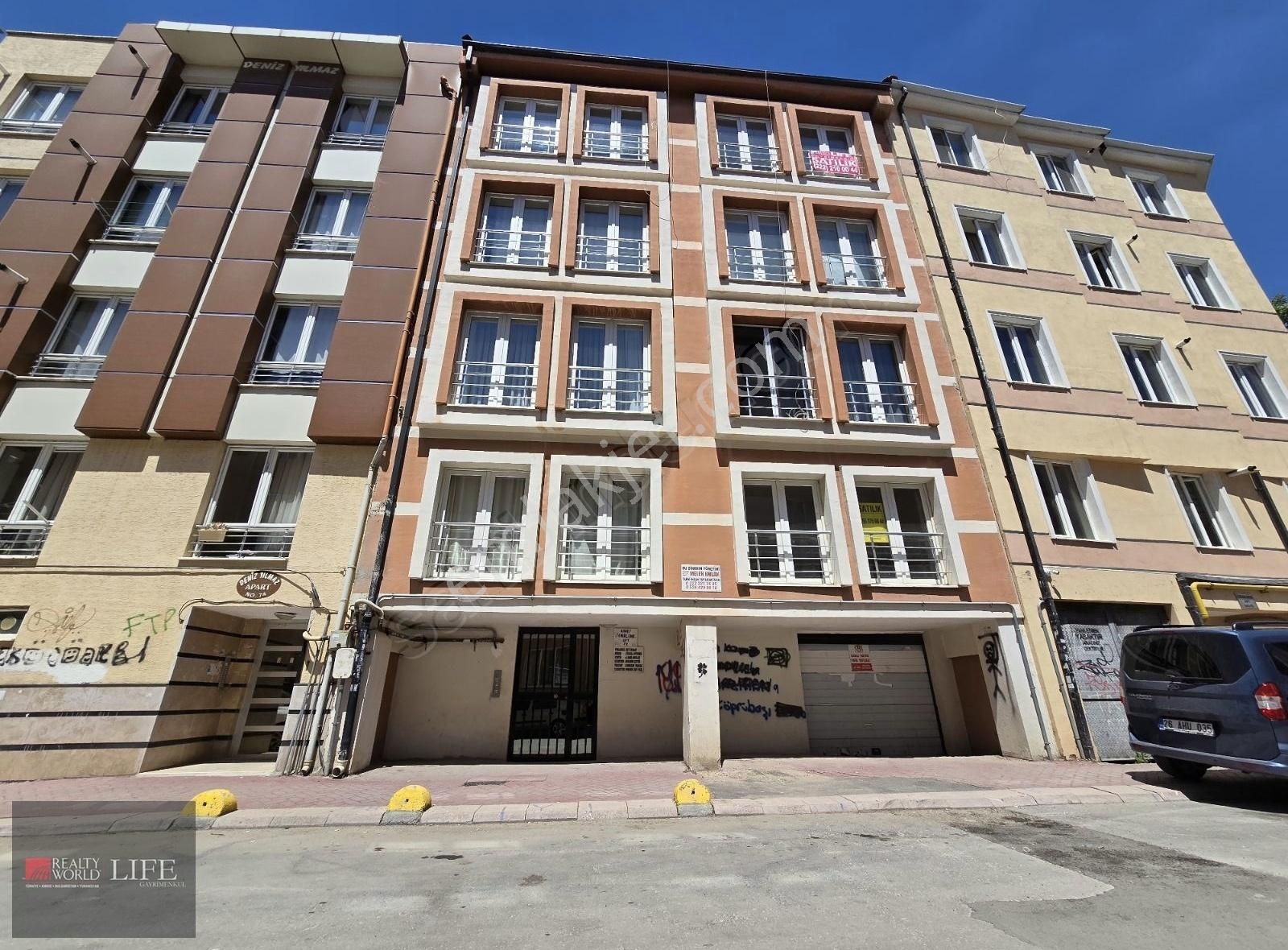 Tepebaşı Eskibağlar Satılık Daire RW LIFE/ BALKAN CADDESİNDE ASANSÖRLÜ SATILIK 2+1 DAİRE