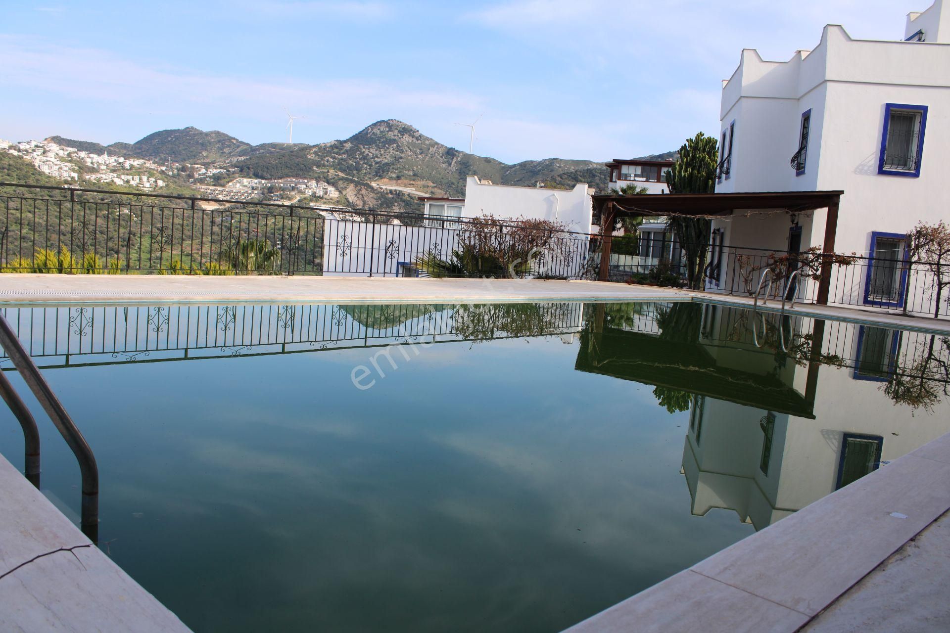 Yalıkavak Gerişte Muhteşem Manzaralı Yaz Sezonlu 4+1 Dublex Havuzlu Site İçinde - Görsel 30