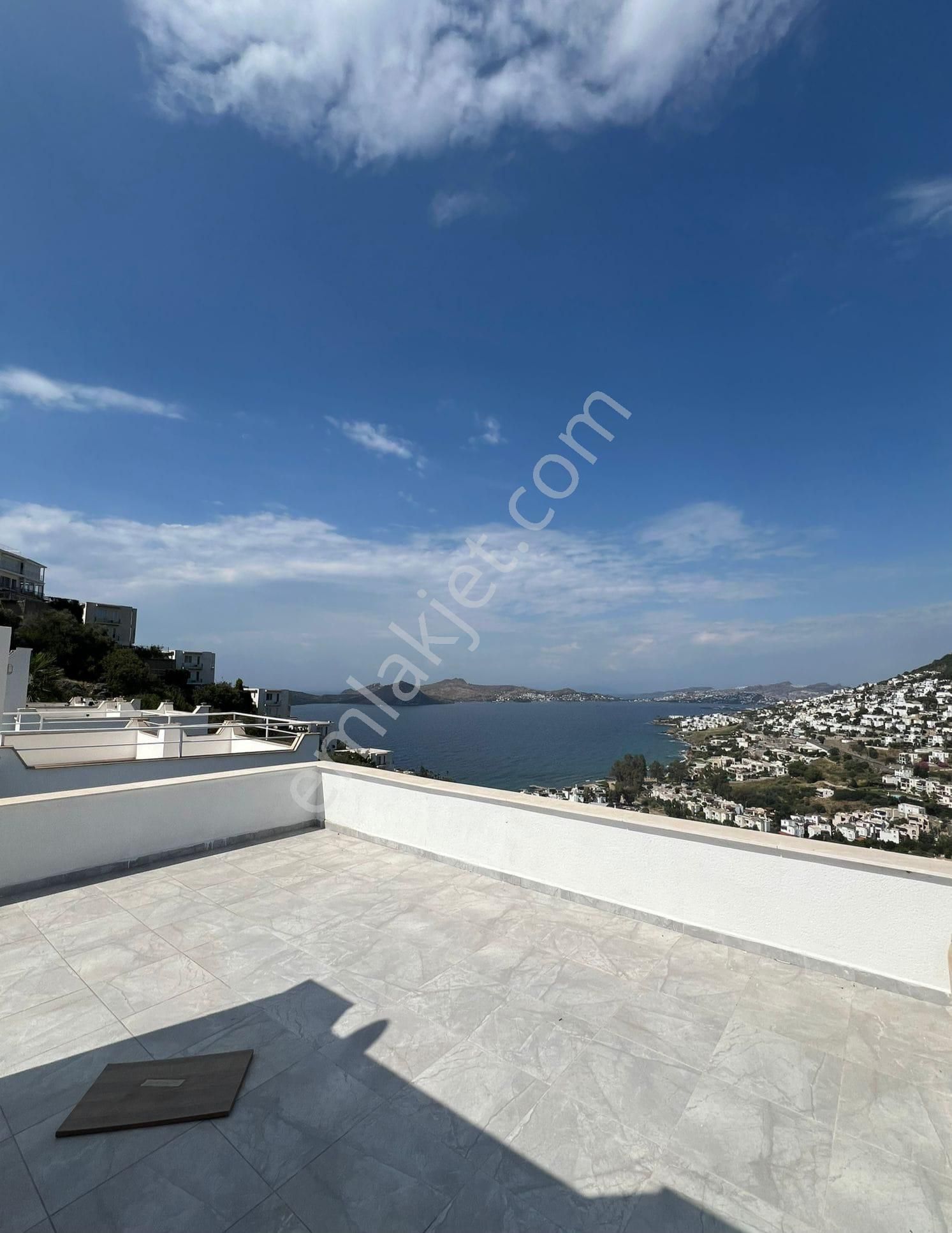 Yalıkavak Gerişte Muhteşem Manzaralı Yaz Sezonlu 4+1 Dublex Havuzlu Site İçinde - Görsel 31