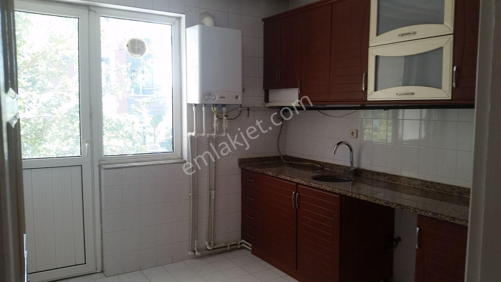 Beylikdüzü Yakuplu Hastaneye Yakın Kiralık Daire BEYLİKDÜZÜ KAYMAKAMLIĞA YAKIN KONUMDA KİRALIK 3+1 DAİRE