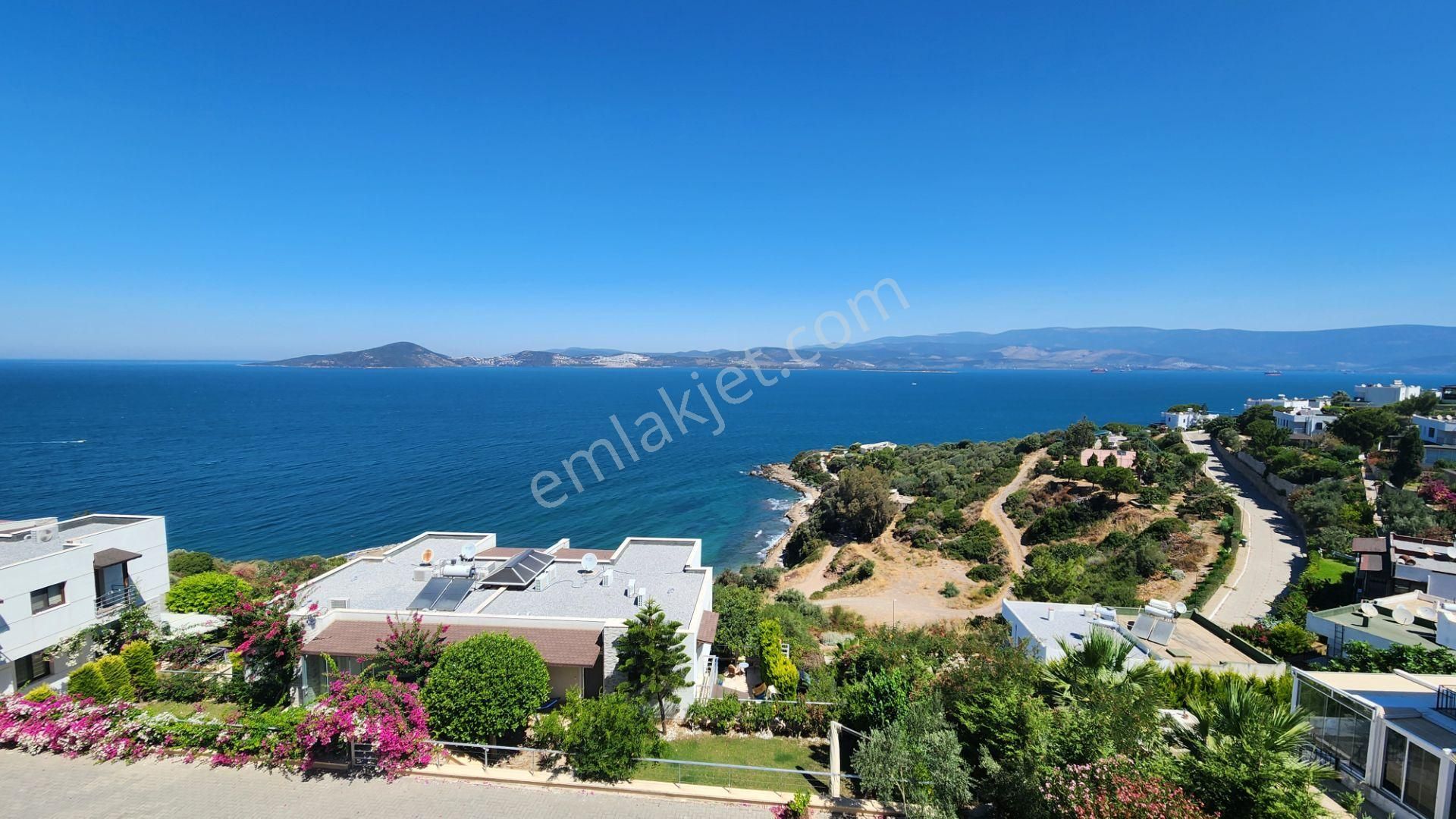 Milas Boğaziçi Satılık Daire  Muğla Bodrum Boğaziçi'nde muhteşem deniz manzaralı 2+1 daire