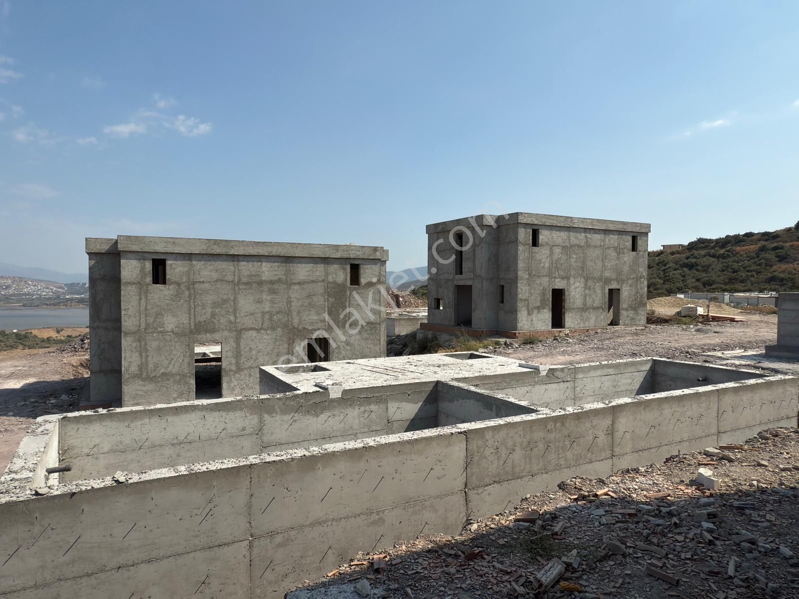 Boğaziçi'nde Satılık Göl Ve Doğa Manzaralı Bitişik Nizam Villa - Görsel 9