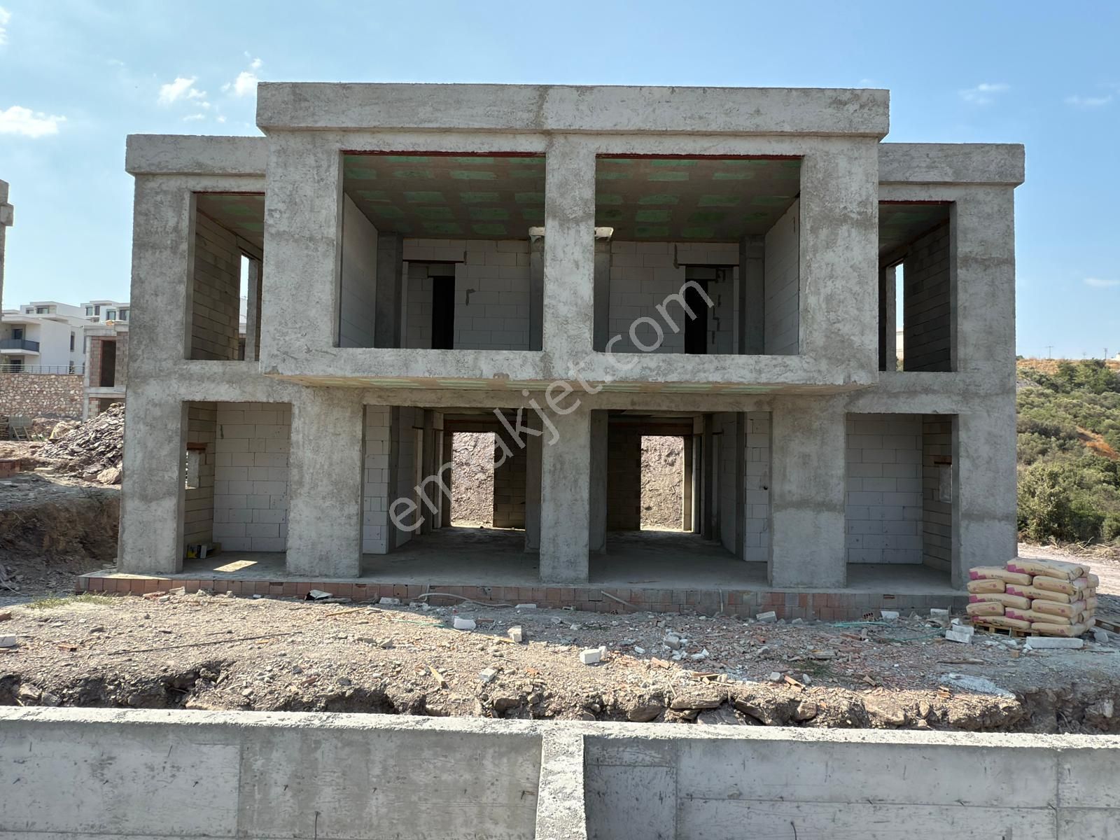 Boğaziçi'nde Satılık Göl Ve Doğa Manzaralı Bitişik Nizam Villa - Görsel 3