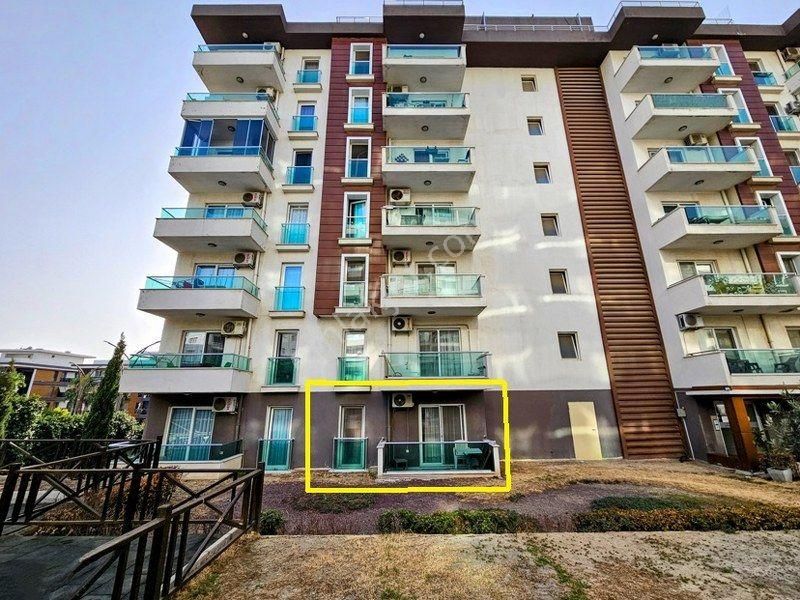 Aliağa Siteler Kiralık Daire  Bülent ATEŞCİ'den SN PARK Eşyalı Zeminde 1+1 Daire