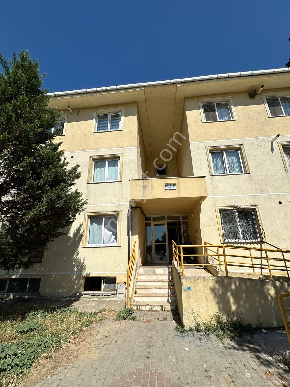 Yenişehir Yeni Satılık Daire KARBEŞ EMLAKTAN SATILIK 2+1 TOKİLERDE İÇİ YAPILI DAİRE