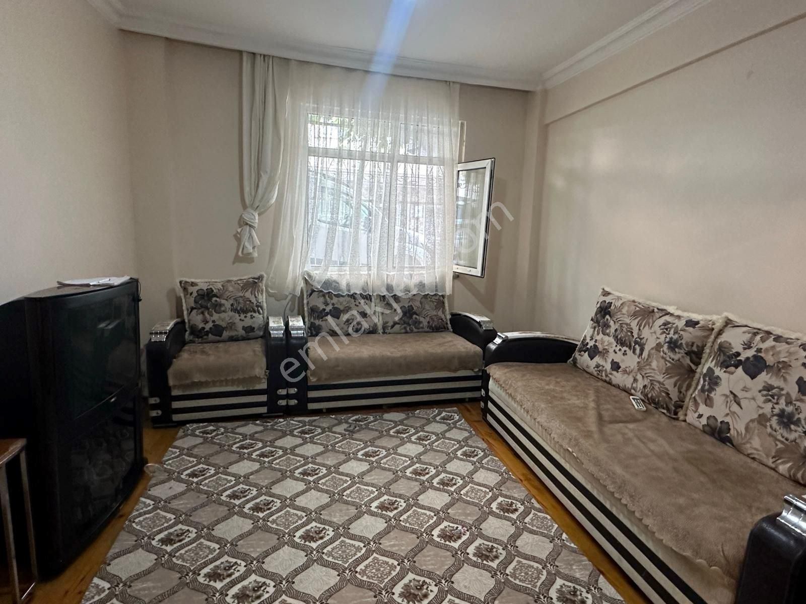 Bağcılar 15 Temmuz Satılık Daire Güneşli 15 Temmuz Mahallesi Satılık 2+1 Daire 43 m2 Hisse