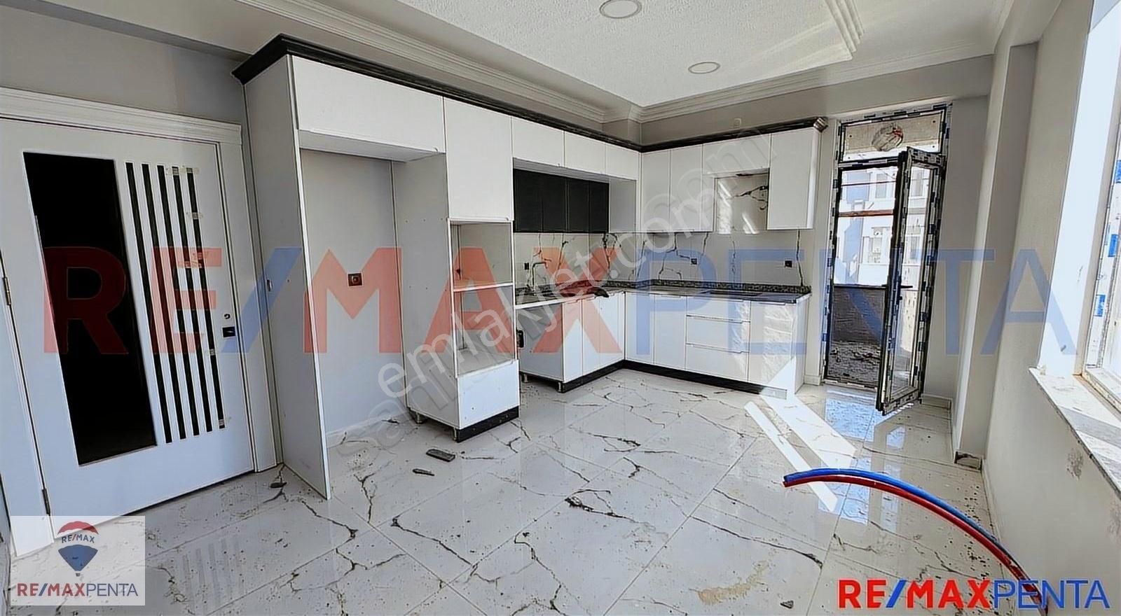 Aziziye Selçuklu Satılık Daire REMAX PENTA'DAN DADAŞKENTDE SATILIK 3+1 LÜKS DAİRE