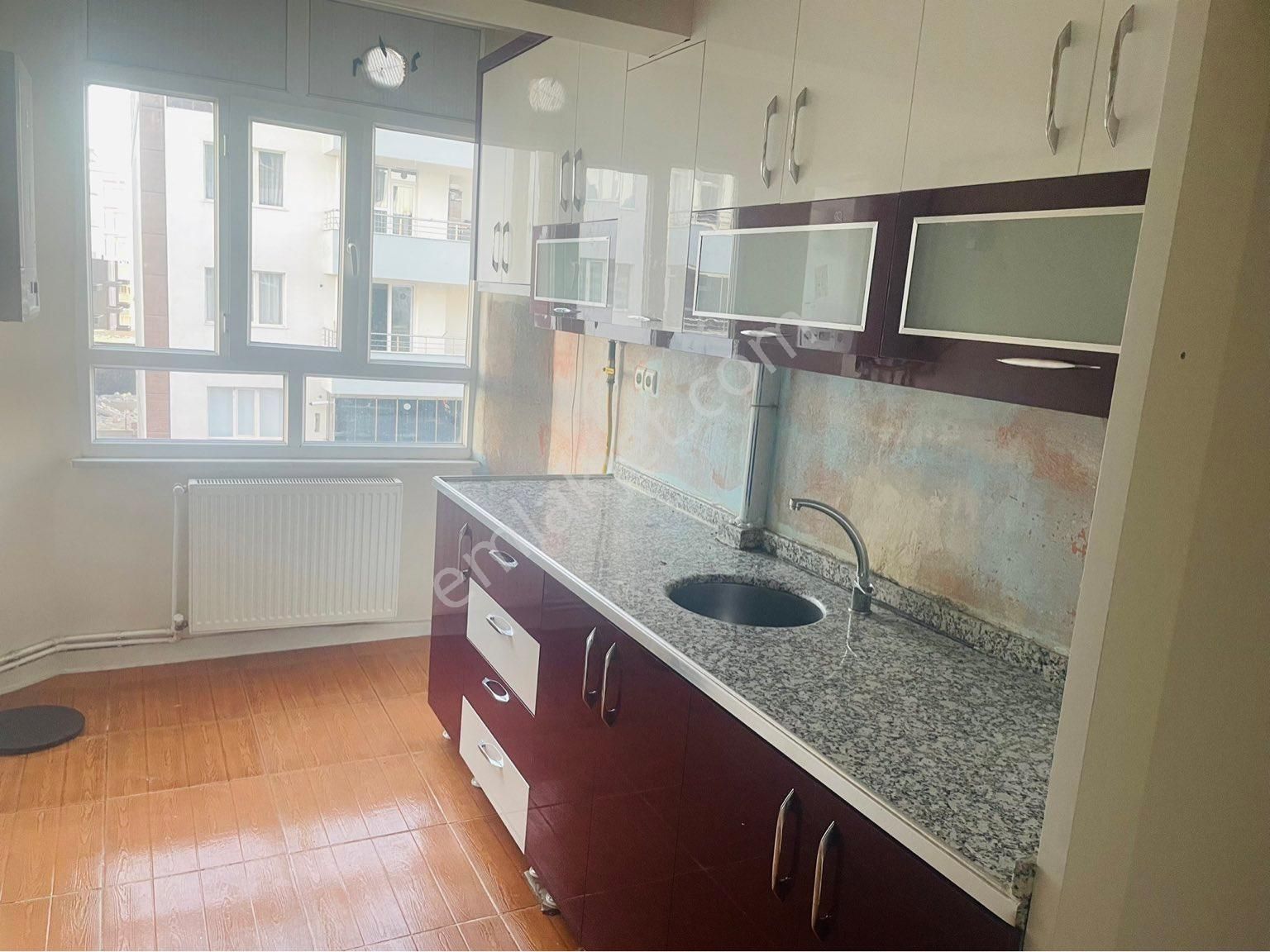 Bağlar 5 Nisan Kiralık Daire YETIŞLER GAYRİMENKUL DEN KİRALIK DAİRE