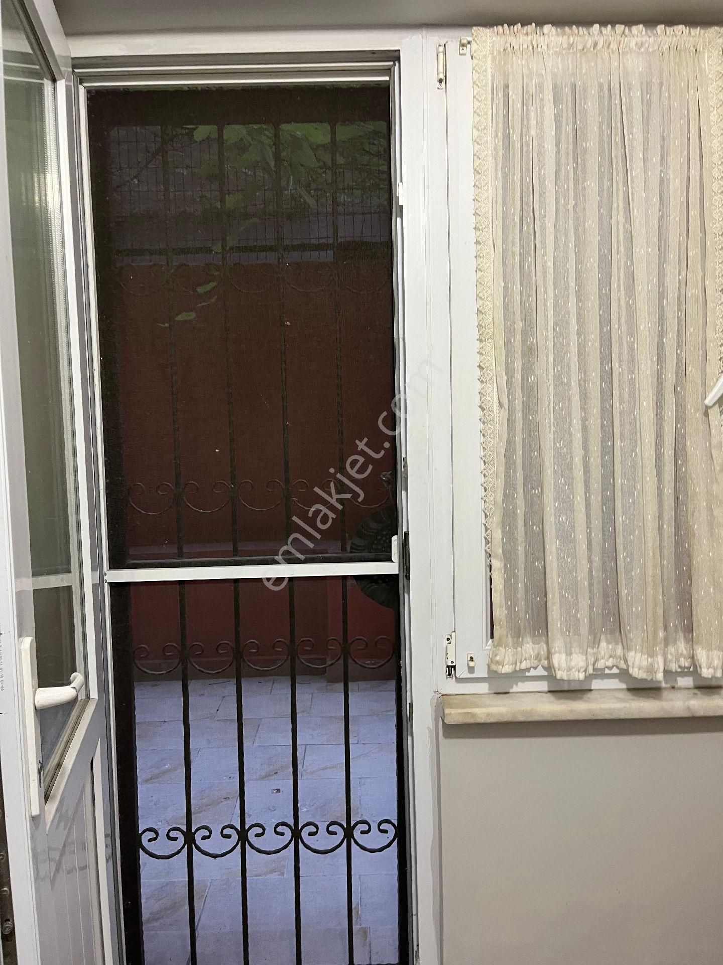 Çobançeşme’de Krediye Uygun, Kat Mülkiyetli | Bahçe Kati Bahçeli& Boş 1+1 - Görsel 9