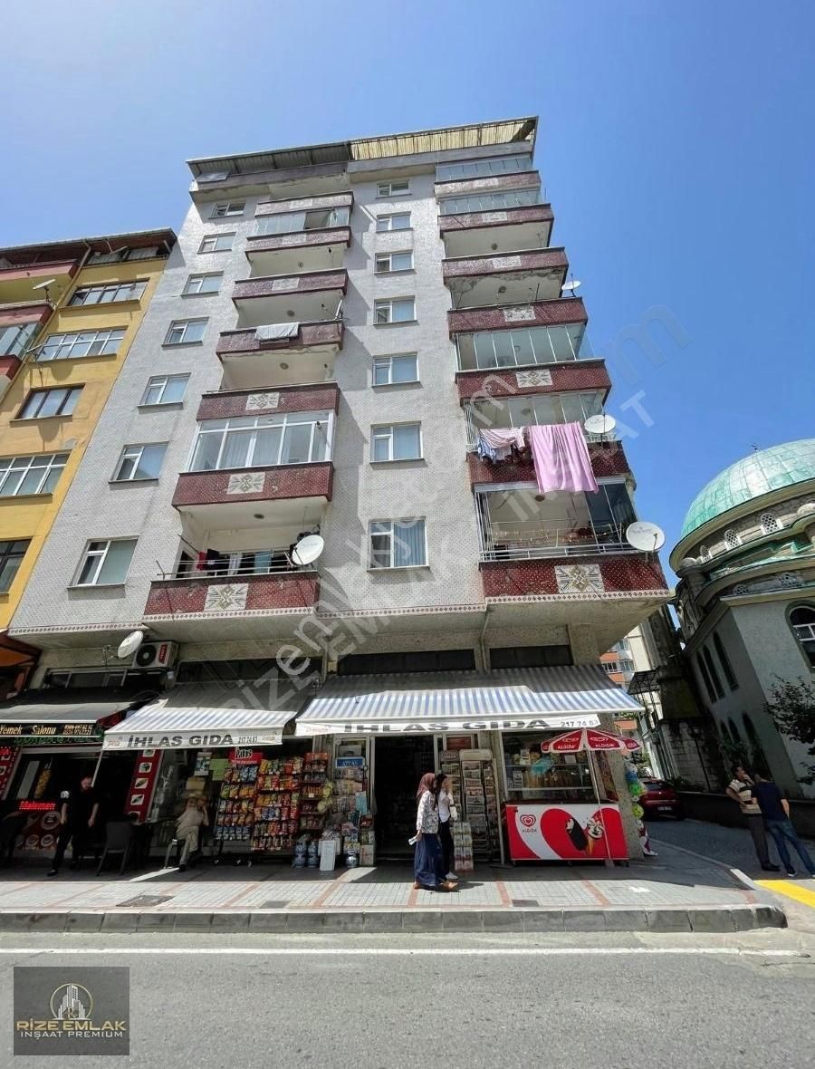 Rize Merkez Müftü Satılık Daire ŞİMAL AVM YANINDA SATILIK 3+1 FIRSAT DAİRE